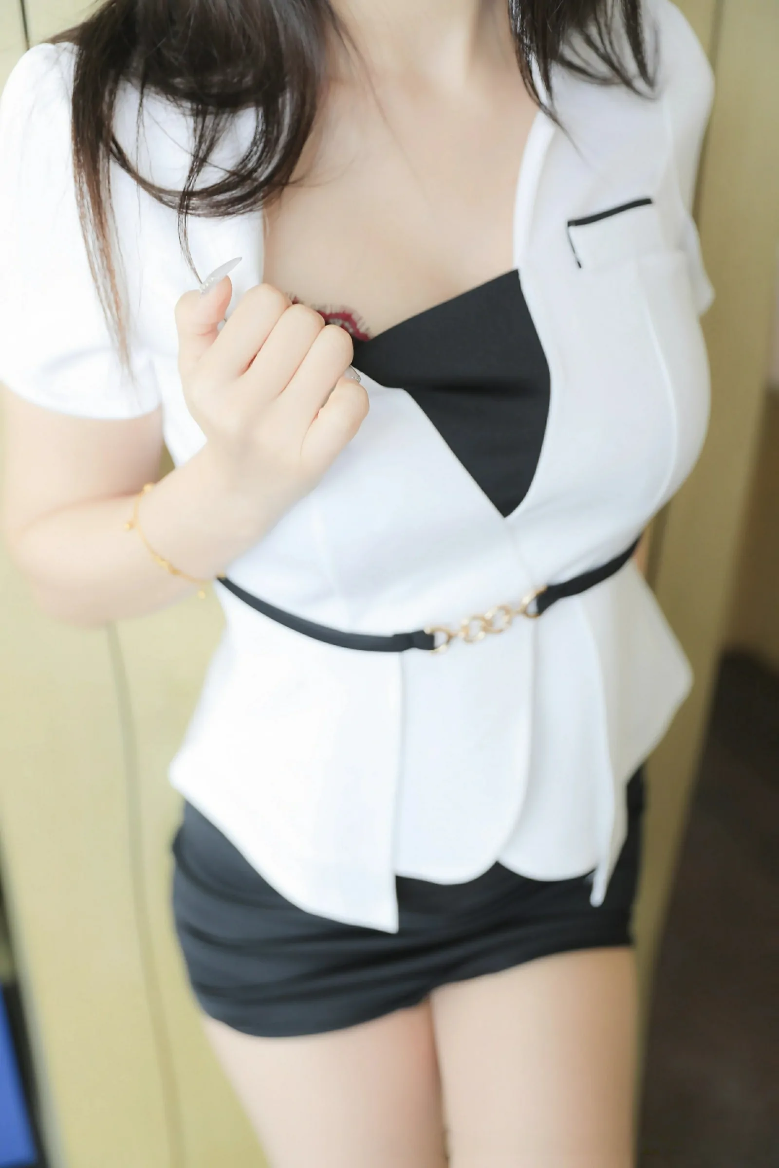 [XIUREN秀人网] 2025.05.23 No.10321 Candy糖糖-第6张图片-宅男套图吧