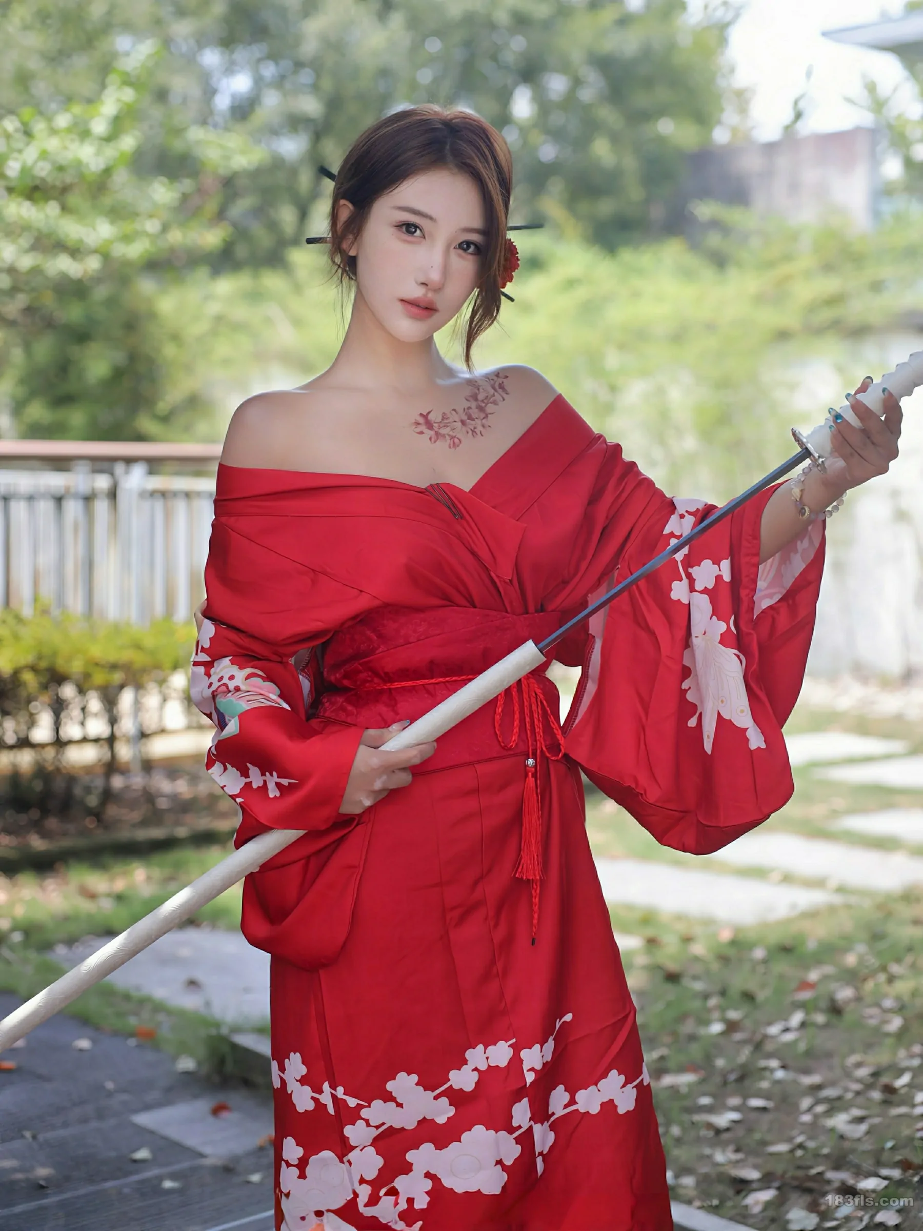 [XIUREN秀人网] 2025.08.22 No.10683 金允希Yuki-第5张图片-宅男套图吧
