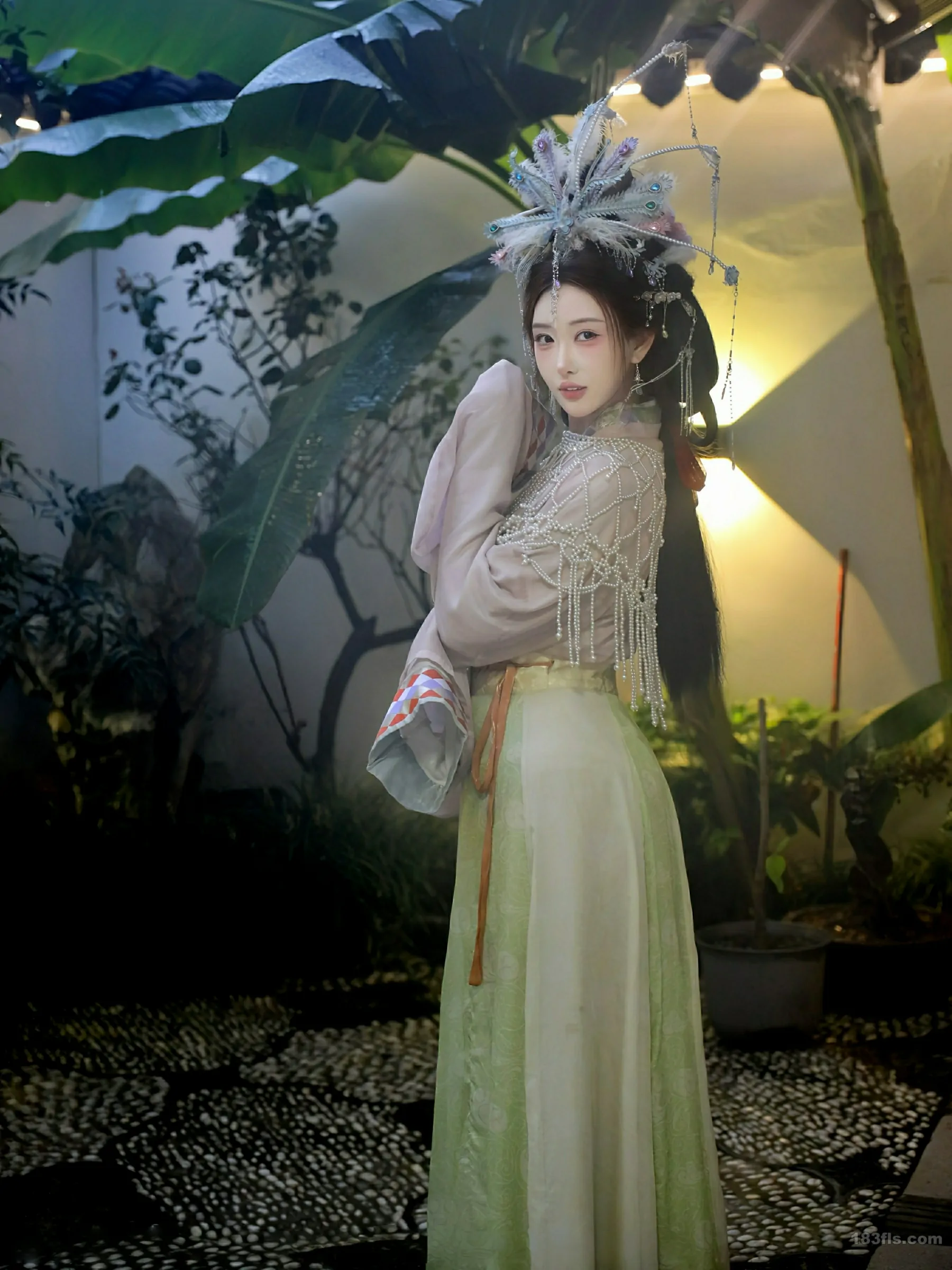 [XIUREN秀人网] 2025.09.05 No.10736 金允希Yuki-第3张图片-宅男套图吧