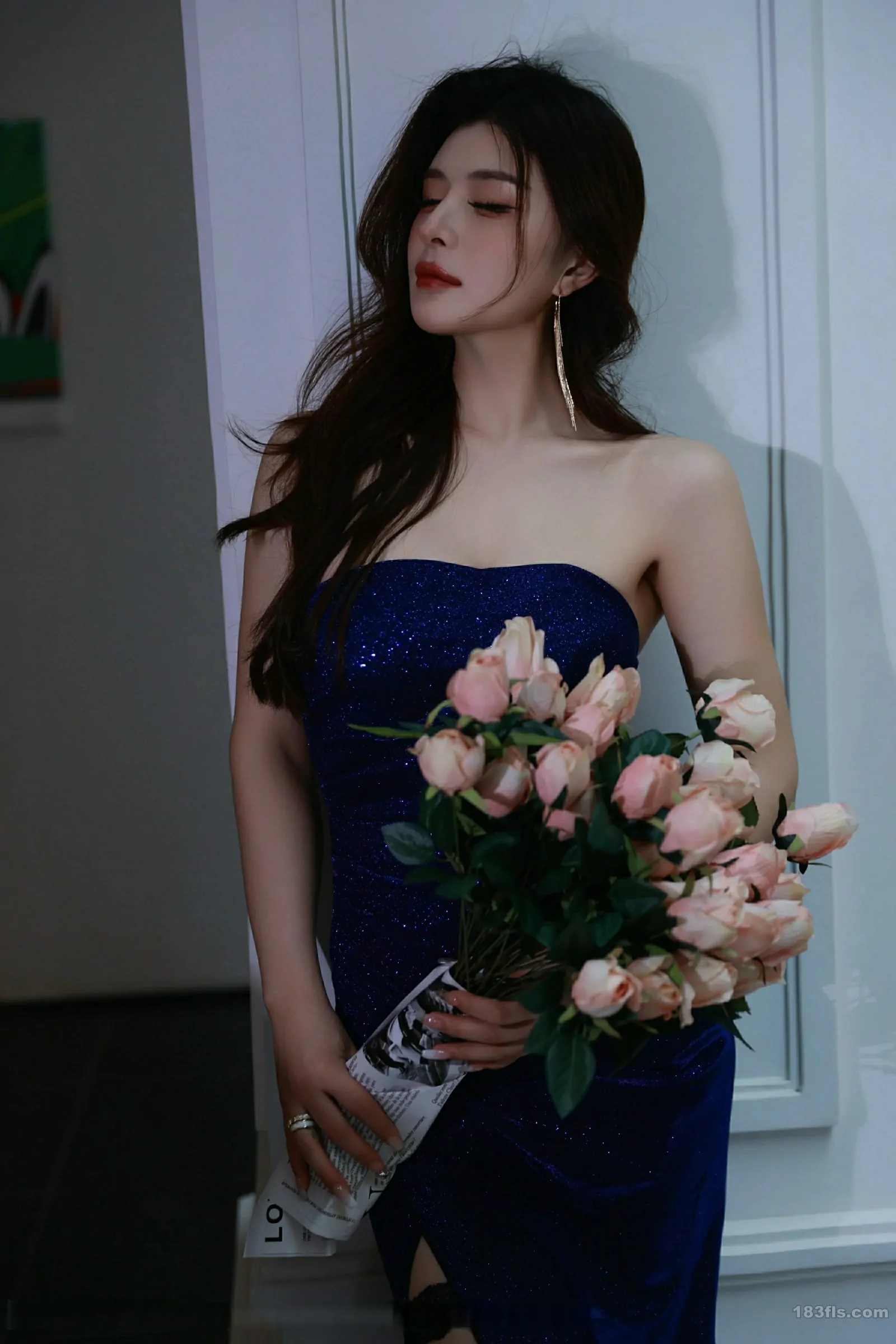 [XIUREN秀人网] 2025.09.08 No.10740 阿依莎-第3张图片-宅男套图吧