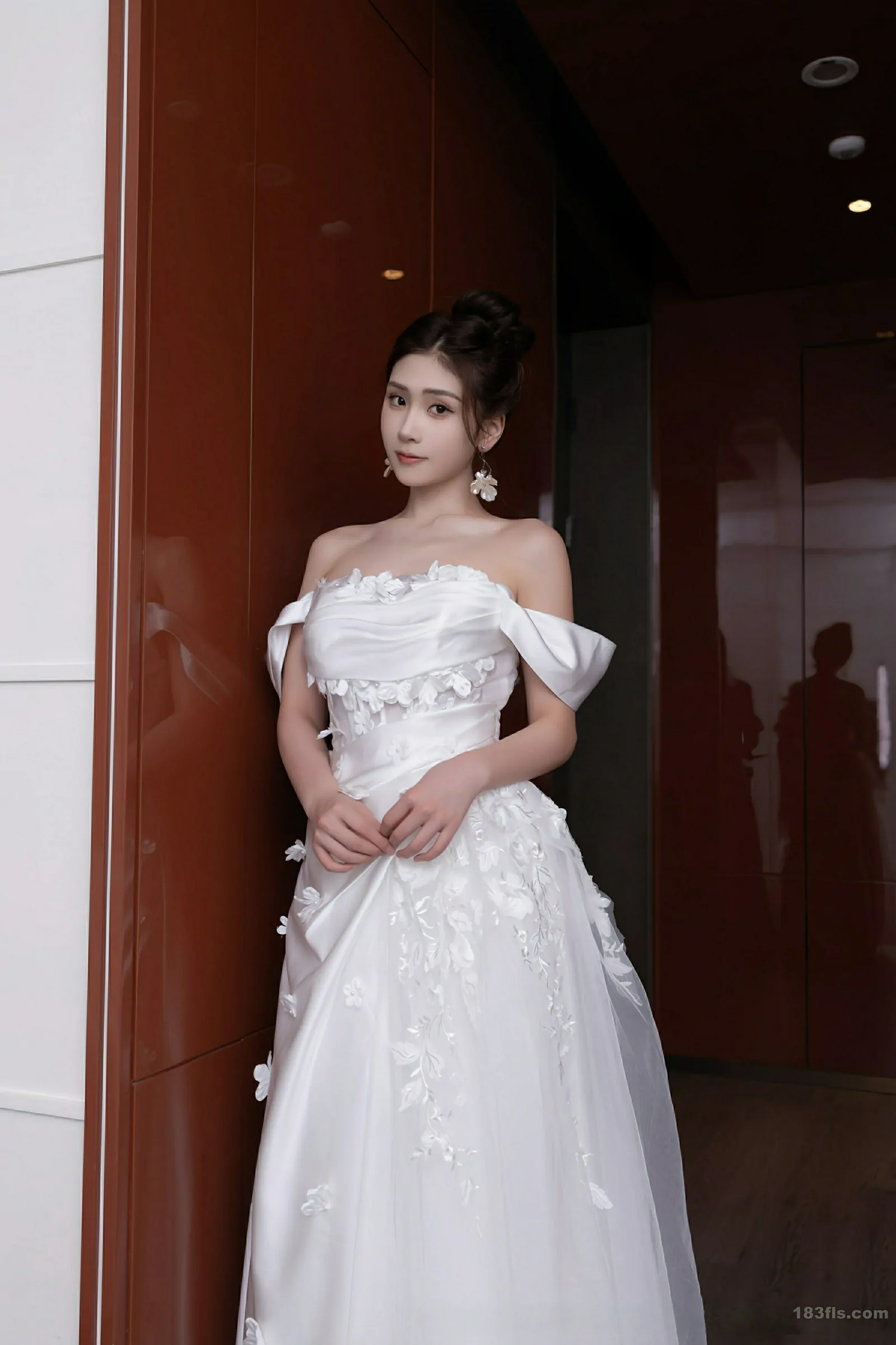[XIUREN秀人网] 2025.09.26 No.10814 刘婷婷-第5张图片-宅男套图吧