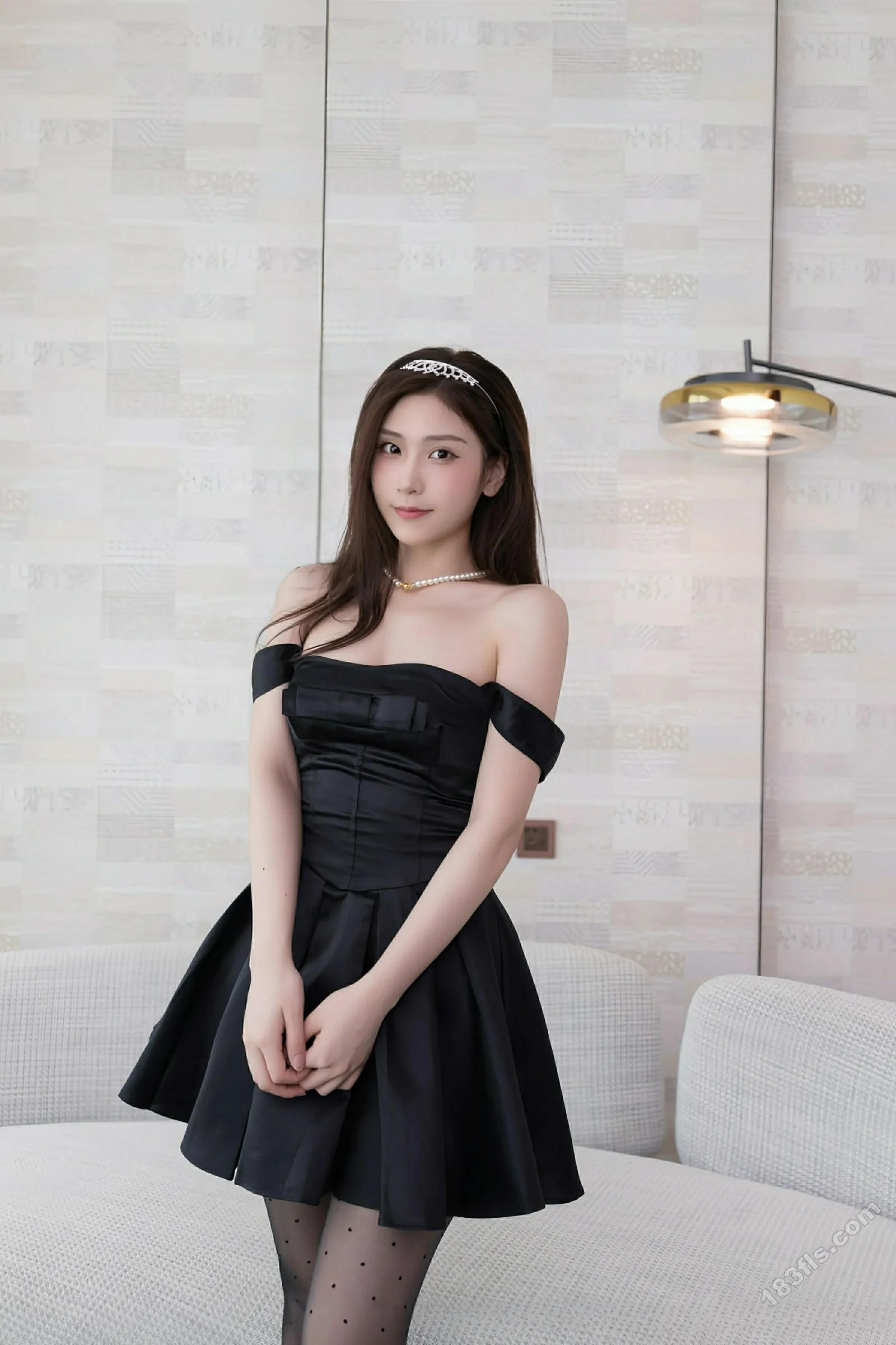 [XIUREN秀人网] 2025.10.16 No.10878 刘婷婷-第3张图片-宅男套图吧