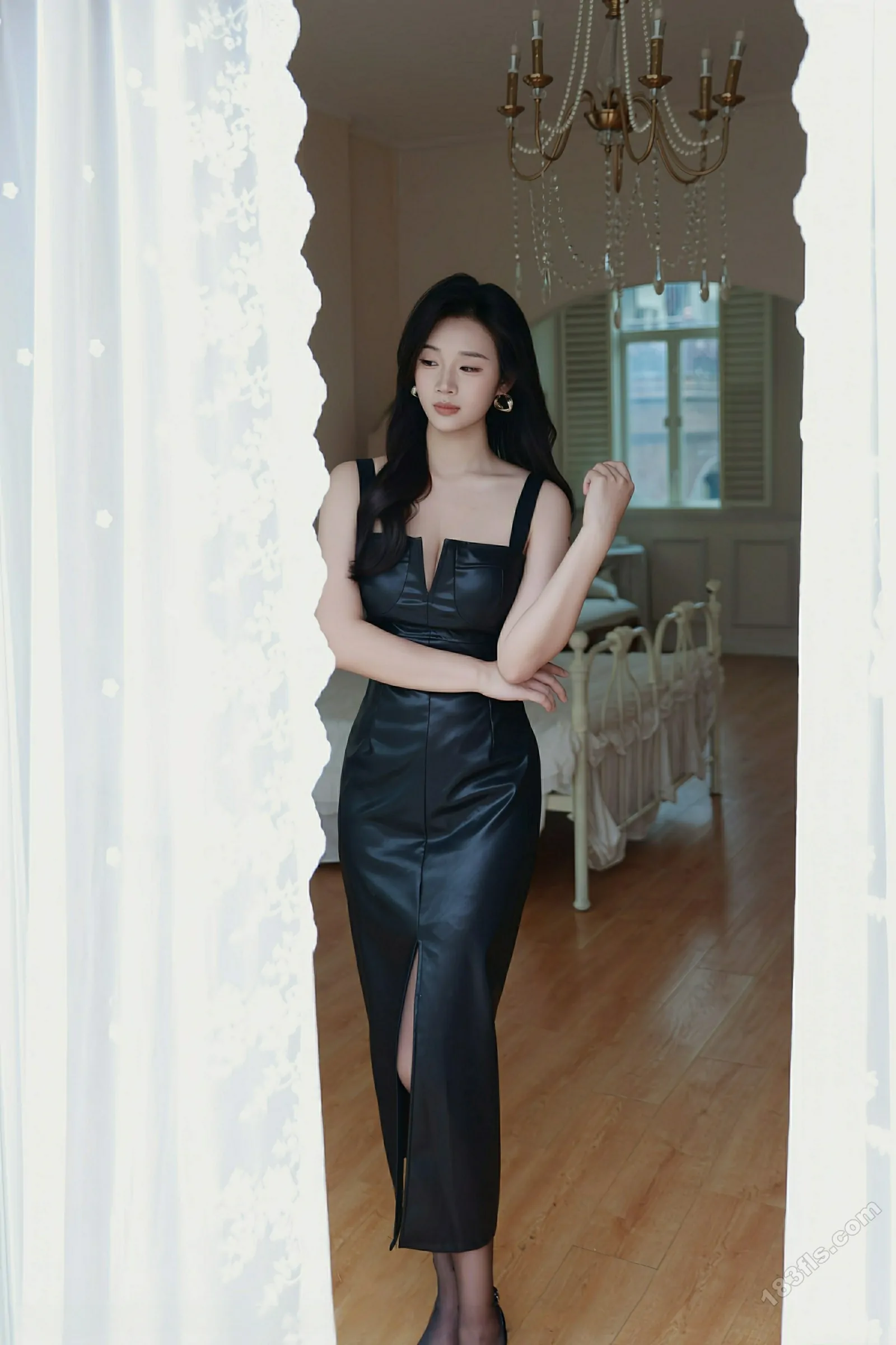 [XIUREN秀人网] 2025.10.17 No.10885 南乔-第3张图片-宅男套图吧