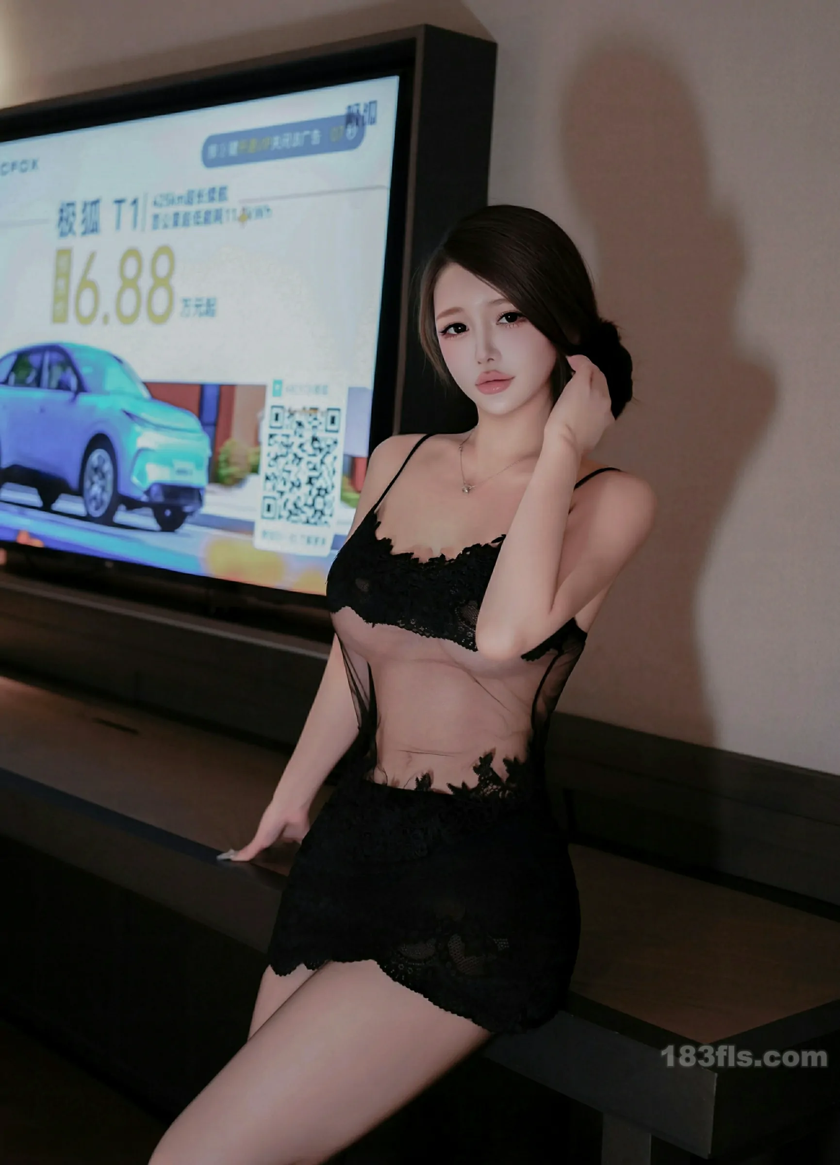 [XIUREN秀人网] 2025.10.30 No.10929 甜妮-第2张图片-宅男套图吧