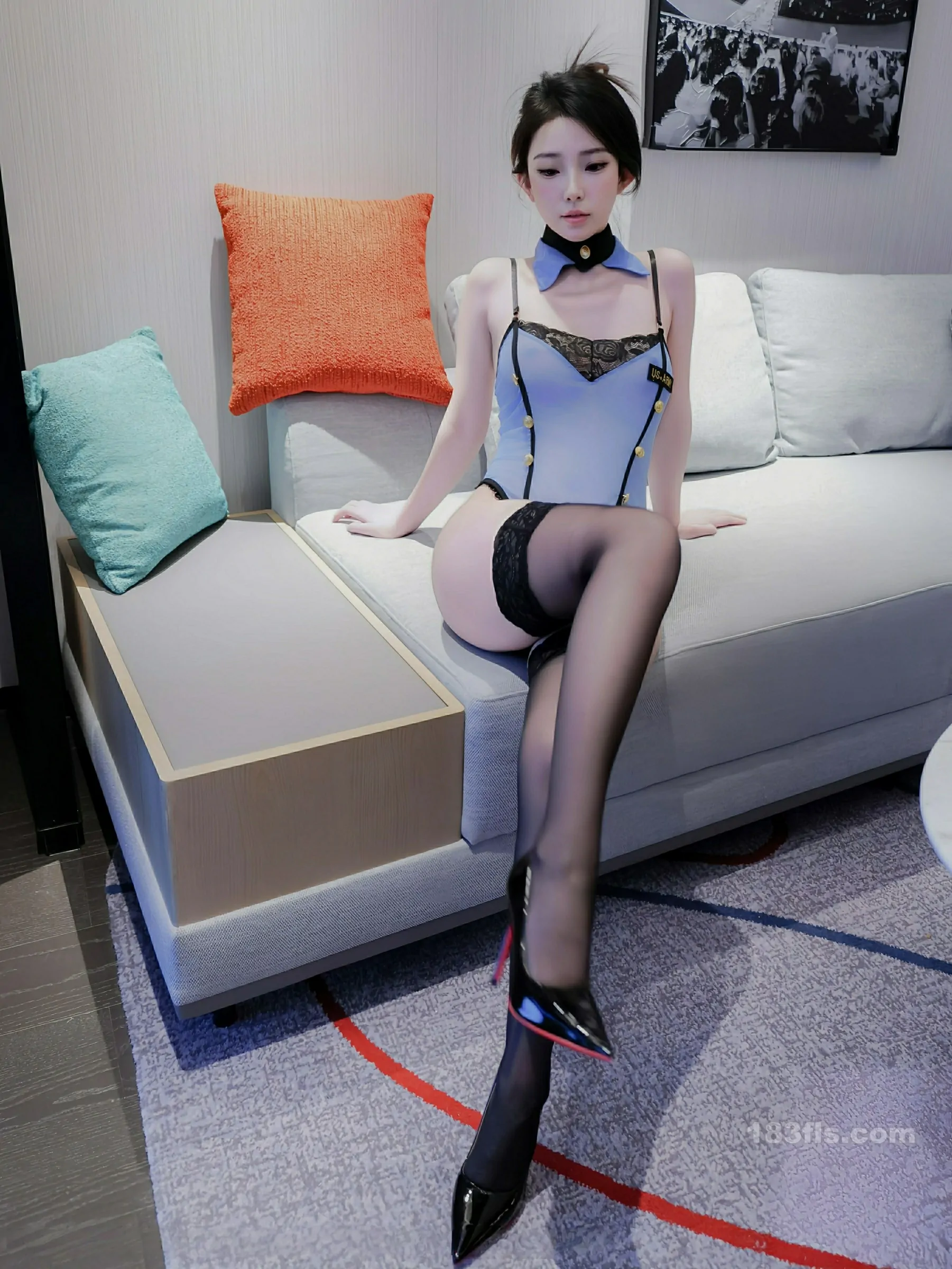 [XIUREN秀人网] 2025.11.25 No.11029 烧烧小桃-第3张图片-宅男套图吧