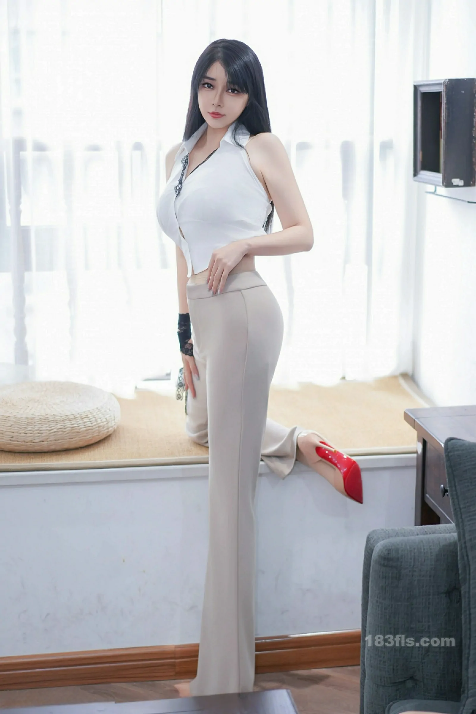 [XIUREN秀人网] 2025.11.27 No.11038 凯竹法师～-第4张图片-宅男套图吧