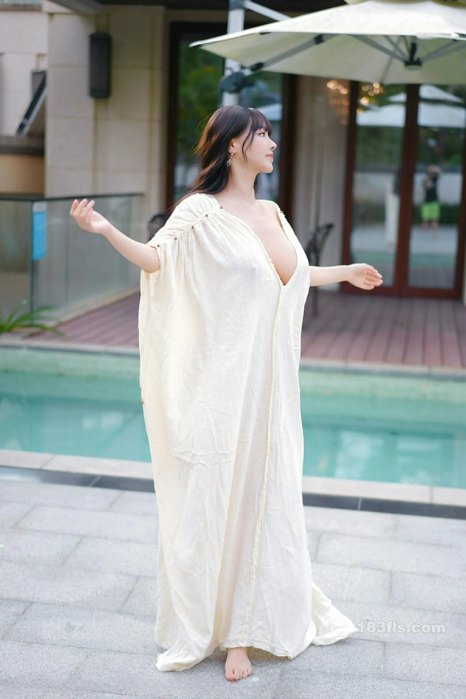 [YOUMI尤蜜荟] 2025.11.28 VOL.1185 心上可Flora-第4张图片-宅男套图吧