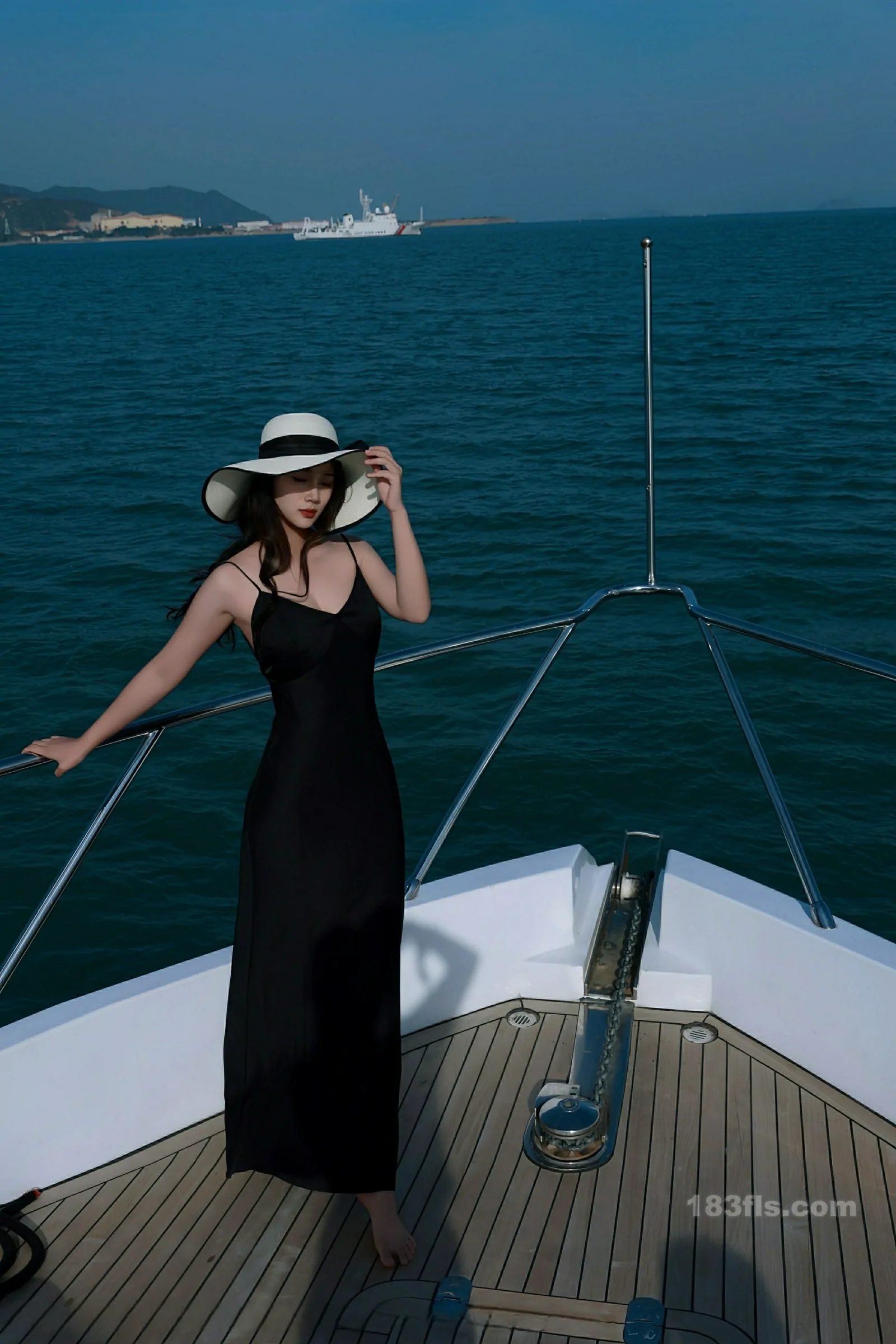 [XIUREN秀人网] 2025.12.05 No.11074 南乔-第6张图片-宅男套图吧