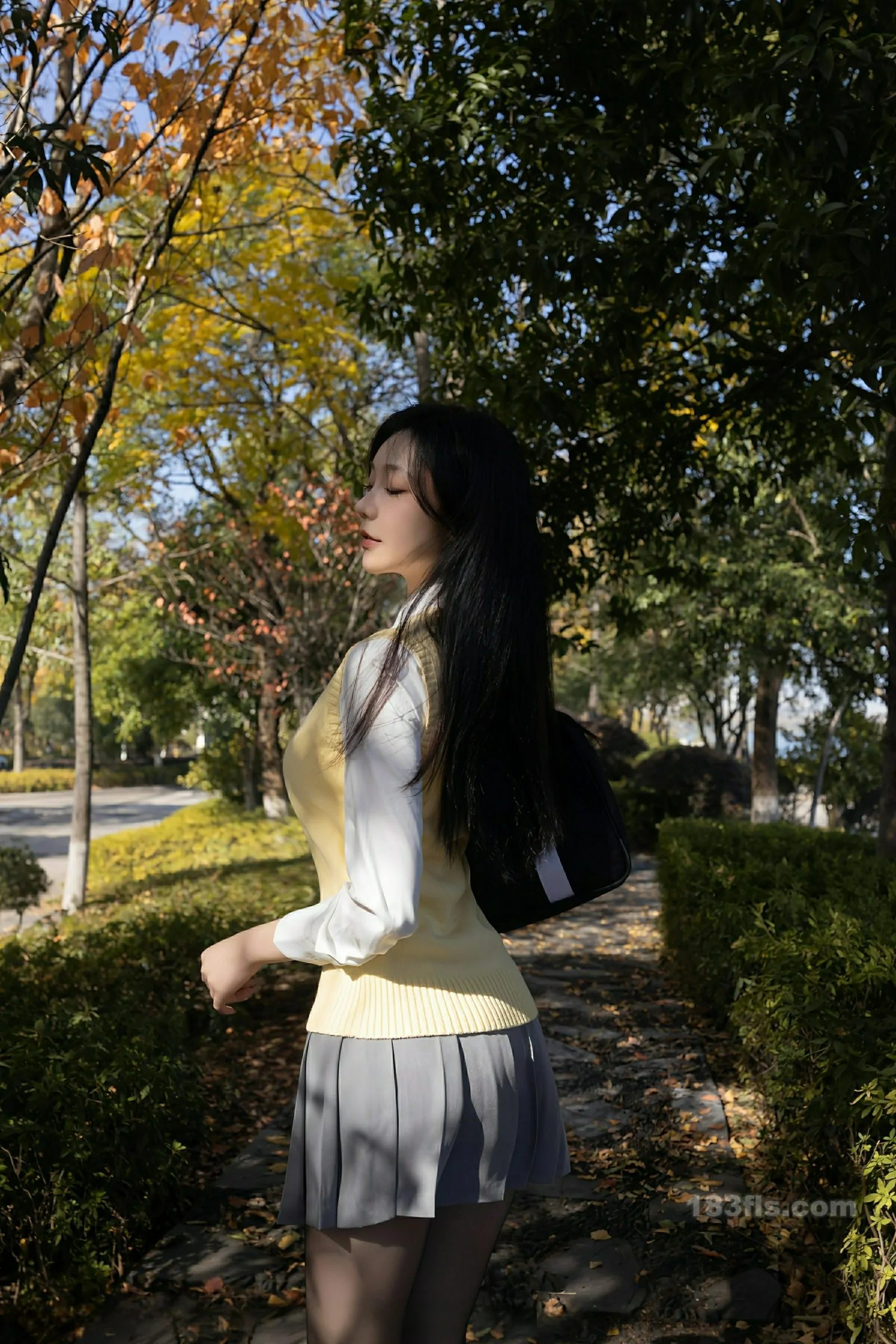 [XIUREN秀人网] 2025.12.09 No.11087 安然anran-第6张图片-宅男套图吧