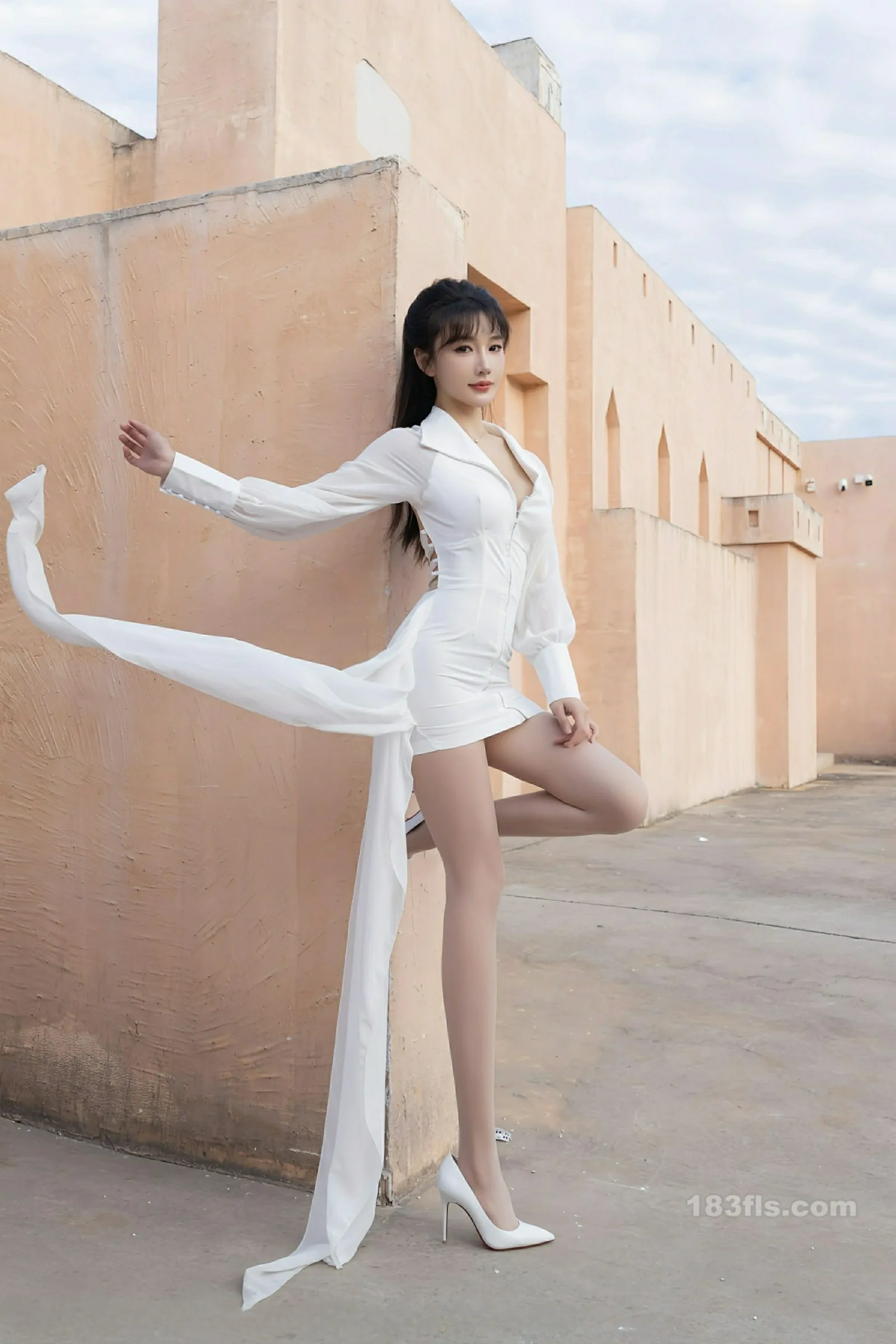 [XIUREN秀人网] 2025.12.11 No.11100 陆萱萱-第6张图片-宅男套图吧