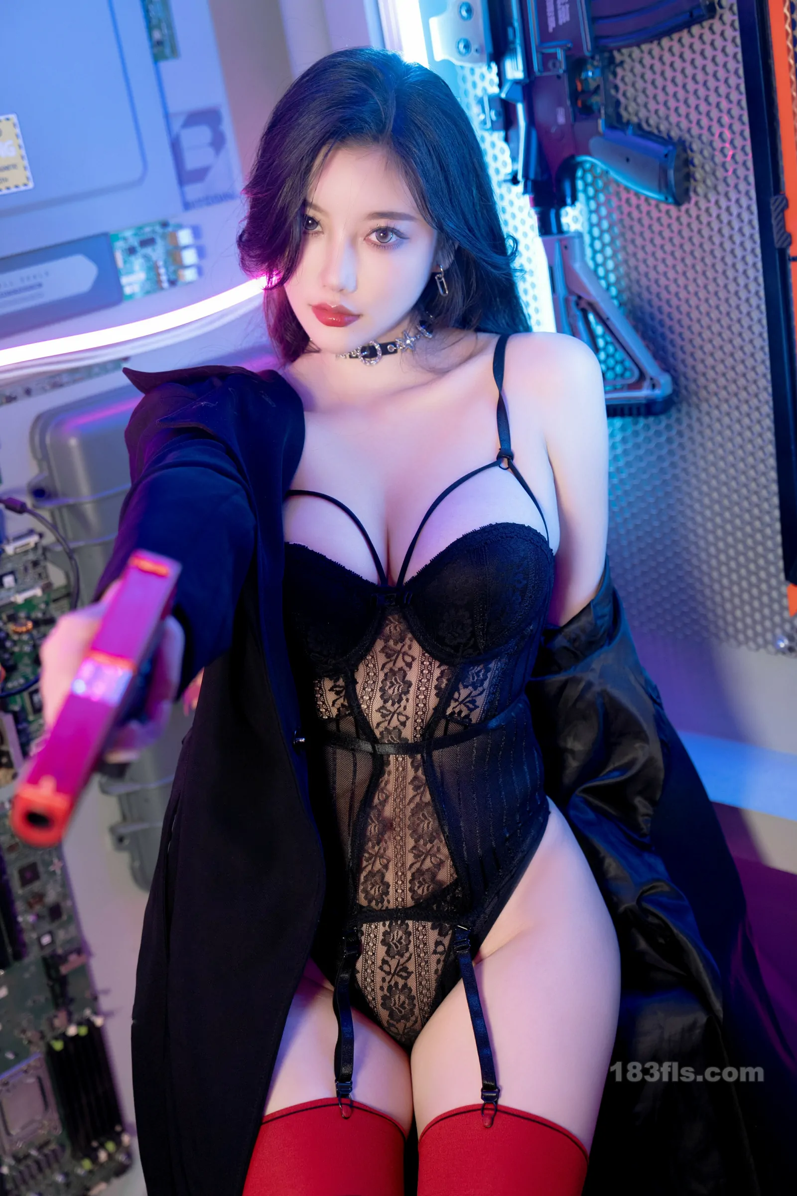 xiuren秀人网福利杨晨晨Yome大尺度私拍写真开档情趣网袜-第4张图片-宅男套图吧