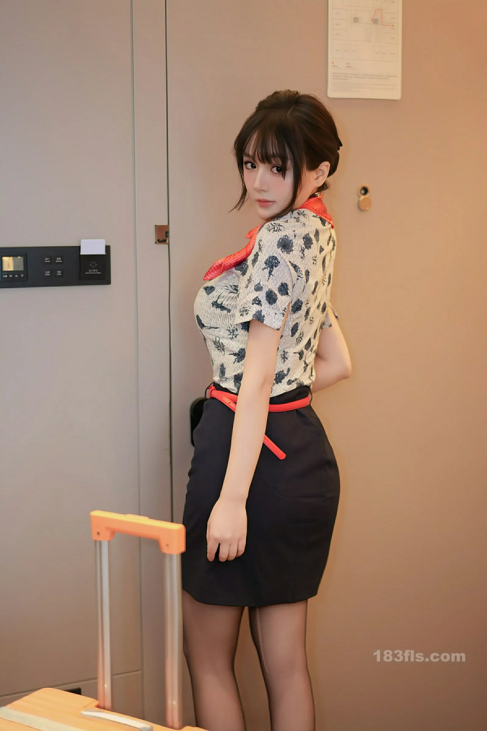 [XIUREN秀人网] 2025.12.16 No.11115 沈南汐RuRu-第2张图片-宅男套图吧