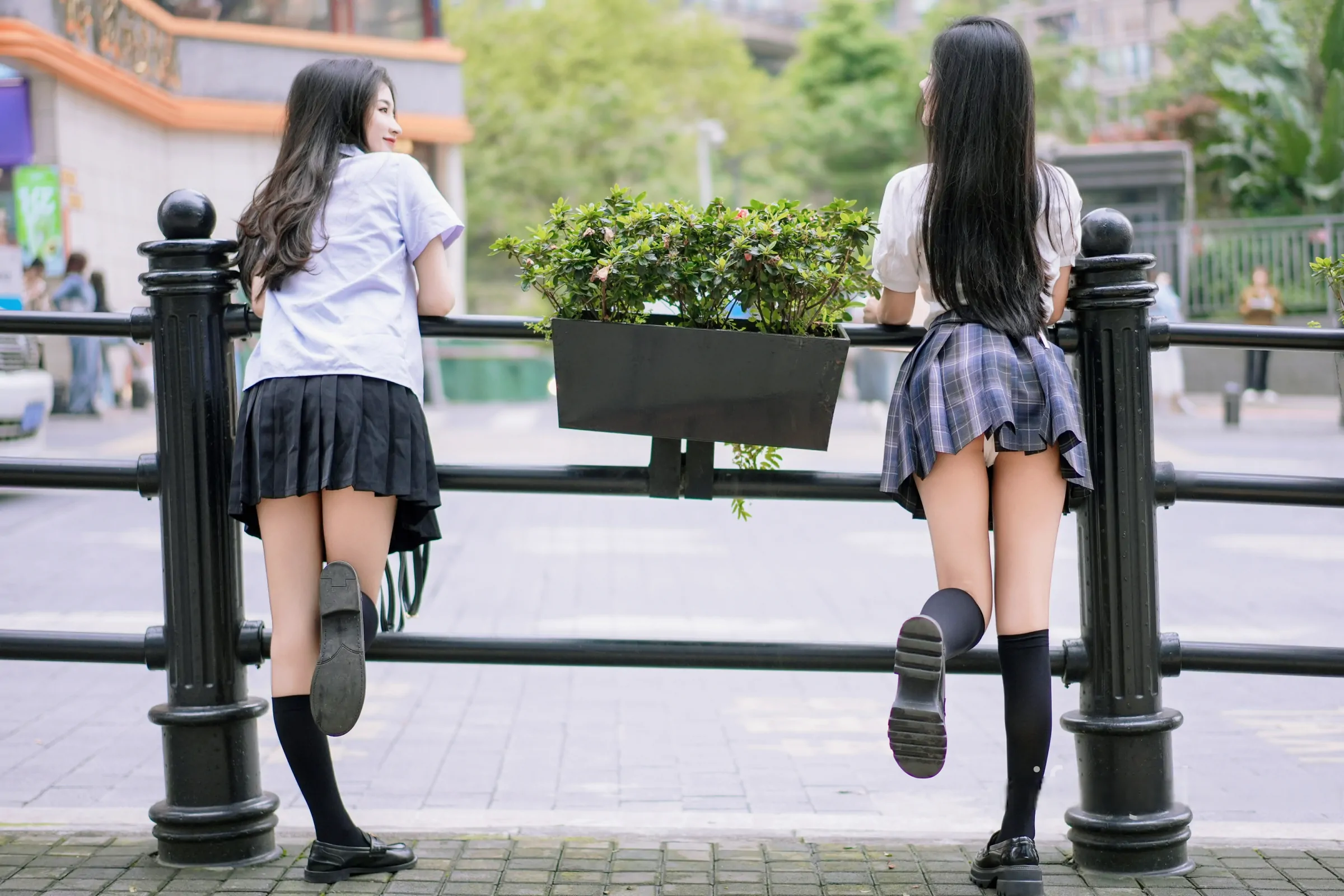 xiuren秀人网福利鱼尾fish谭小灵大尺度私拍写真青春学生妹篇-第6张图片-宅男套图吧