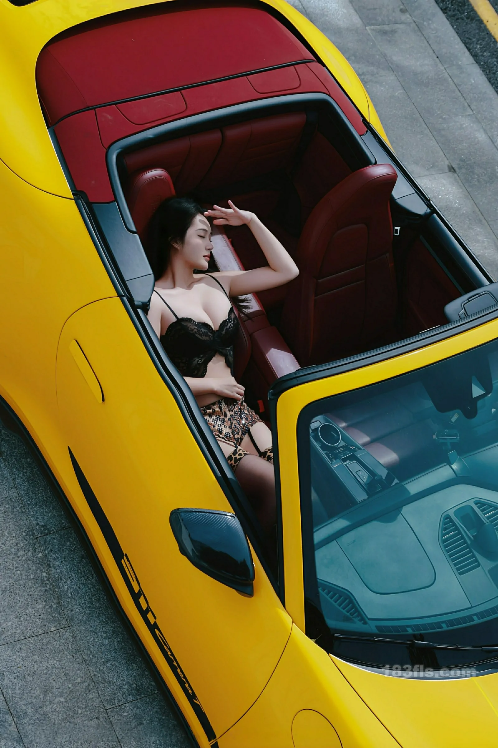 [XiuRen秀人网] 2025.12.31 No.11179 南乔-第2张图片-宅男套图吧