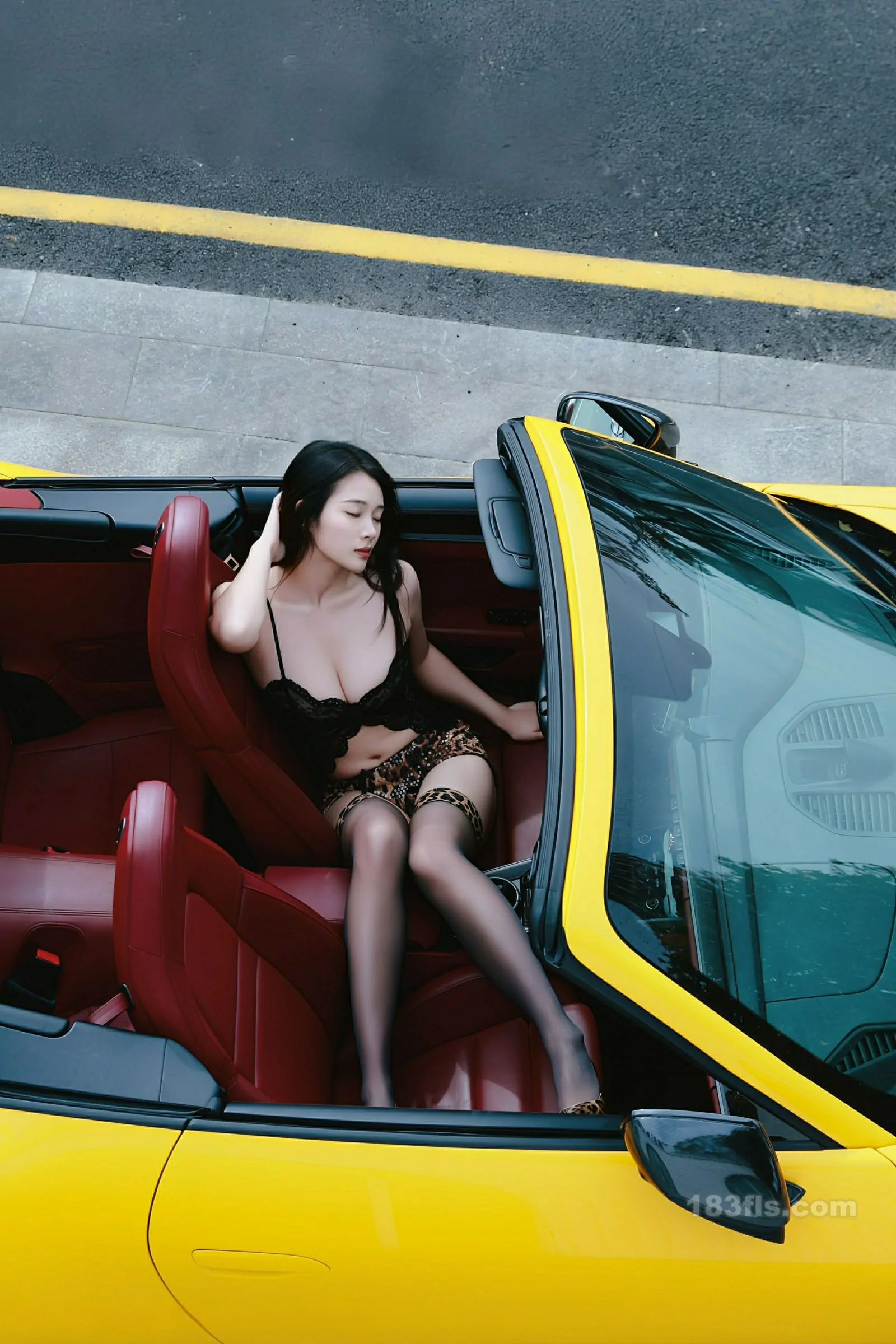 [XiuRen秀人网] 2025.12.31 No.11179 南乔-第4张图片-宅男套图吧