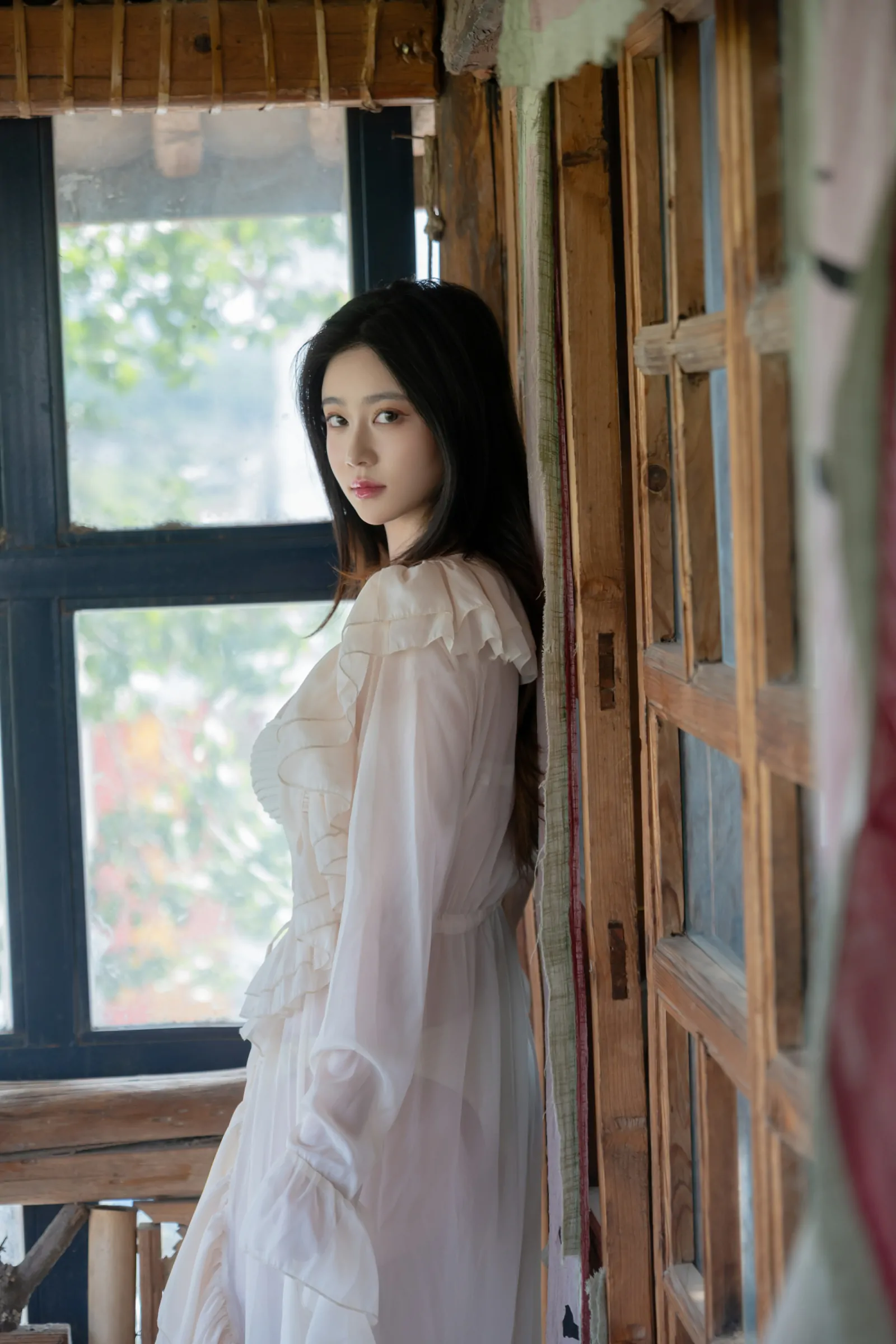 年年Nnian - 浅夏-第5张图片-宅男套图吧