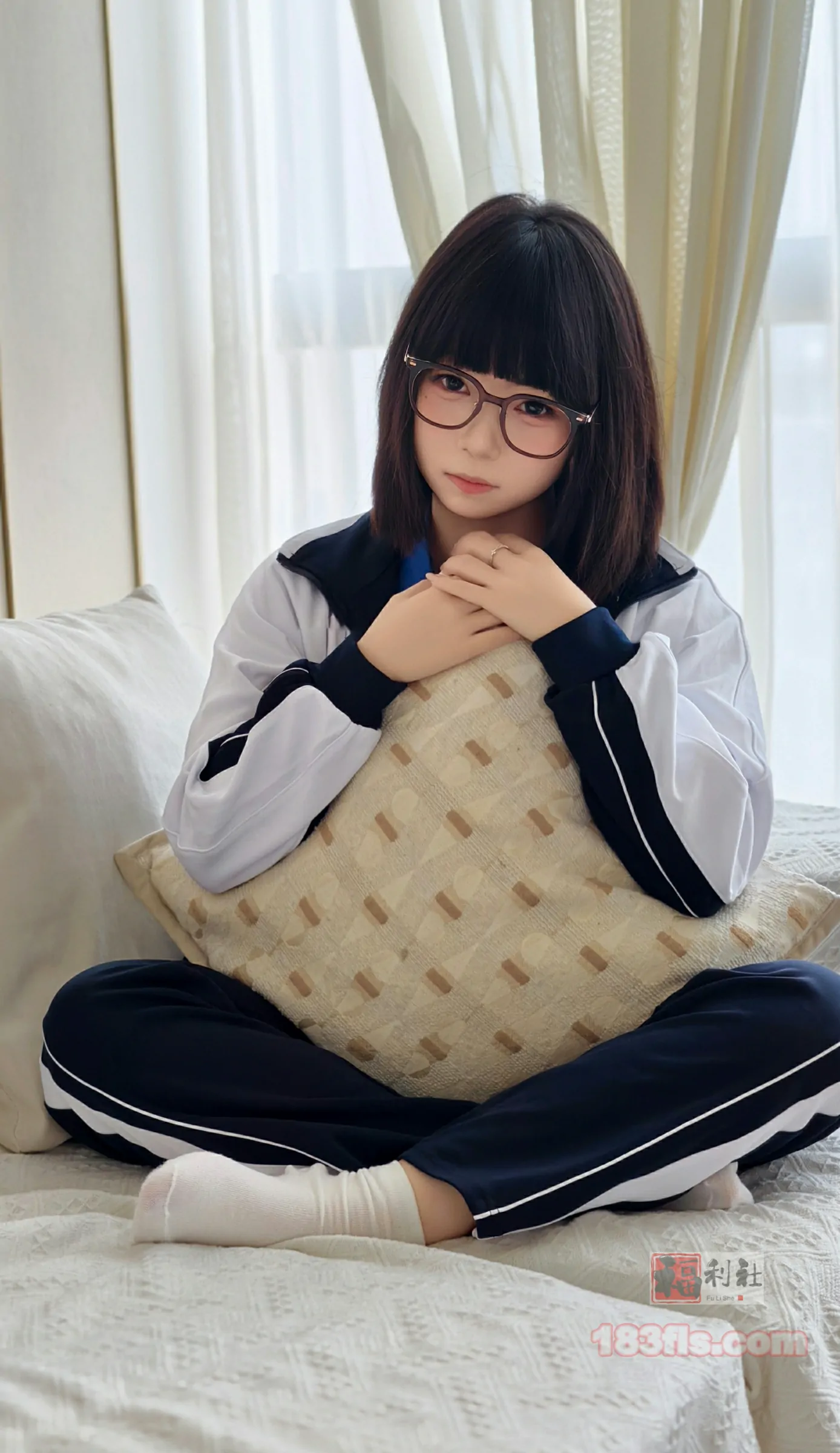 蘑菇头 - 学生服-第5张图片-宅男套图吧
