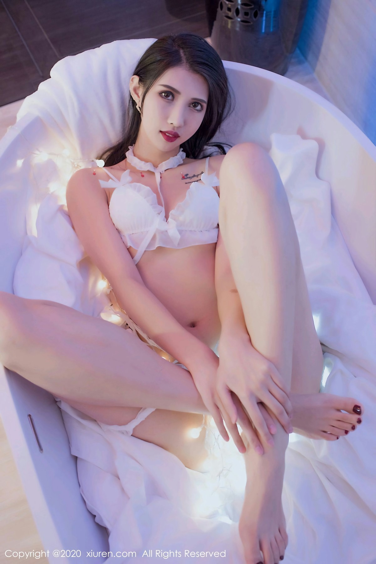 [XiuRen秀人网]2020.03.16 No.2061 葛征Model[93+1P]-第2张图片-宅男套图吧