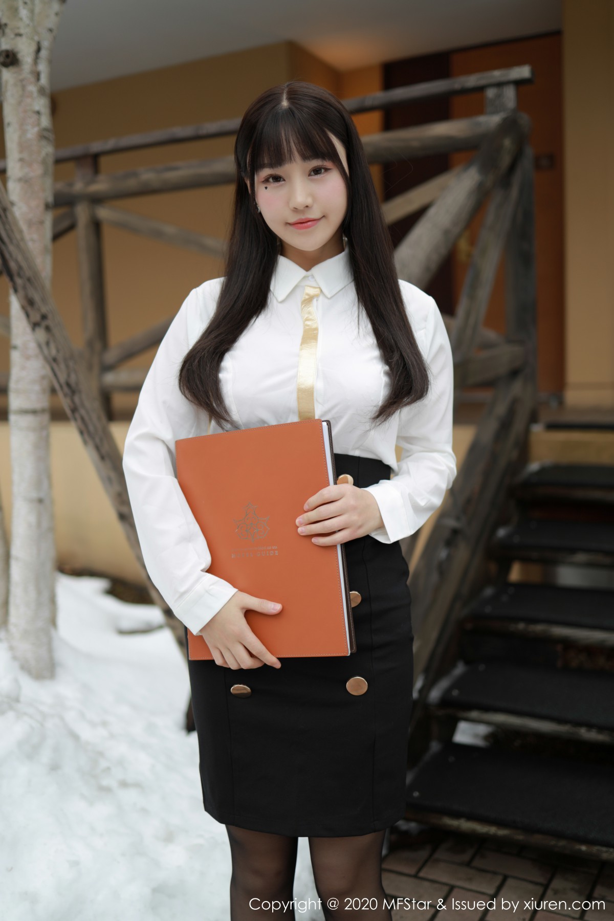 [MFStar模范学院]2020.02.15 VOL.267 朱可儿Flower[70+1P]-第2张图片-宅男套图吧