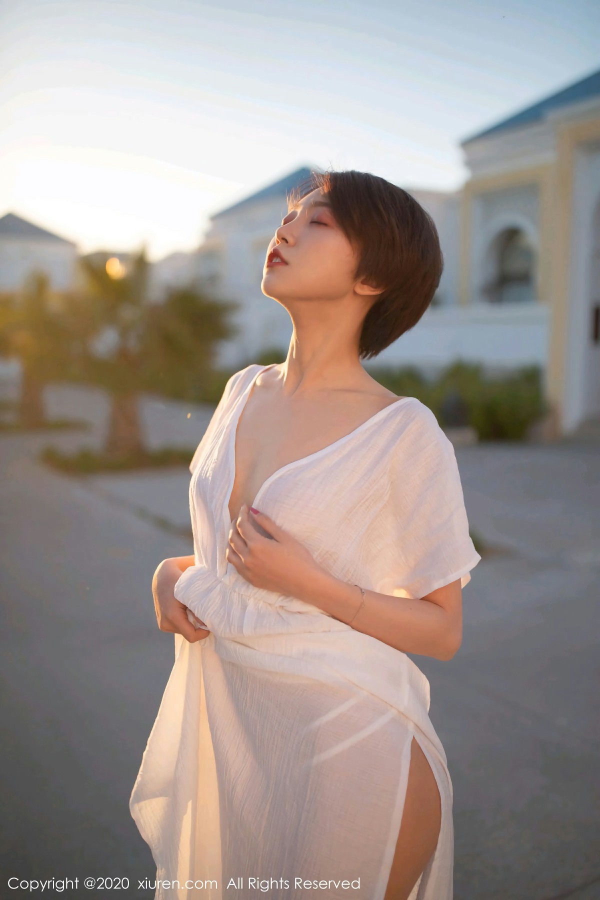 [XiuRen秀人网] 2020.08.04 No.2405 冯木木LRIS [82+1P]-第3张图片-宅男套图吧