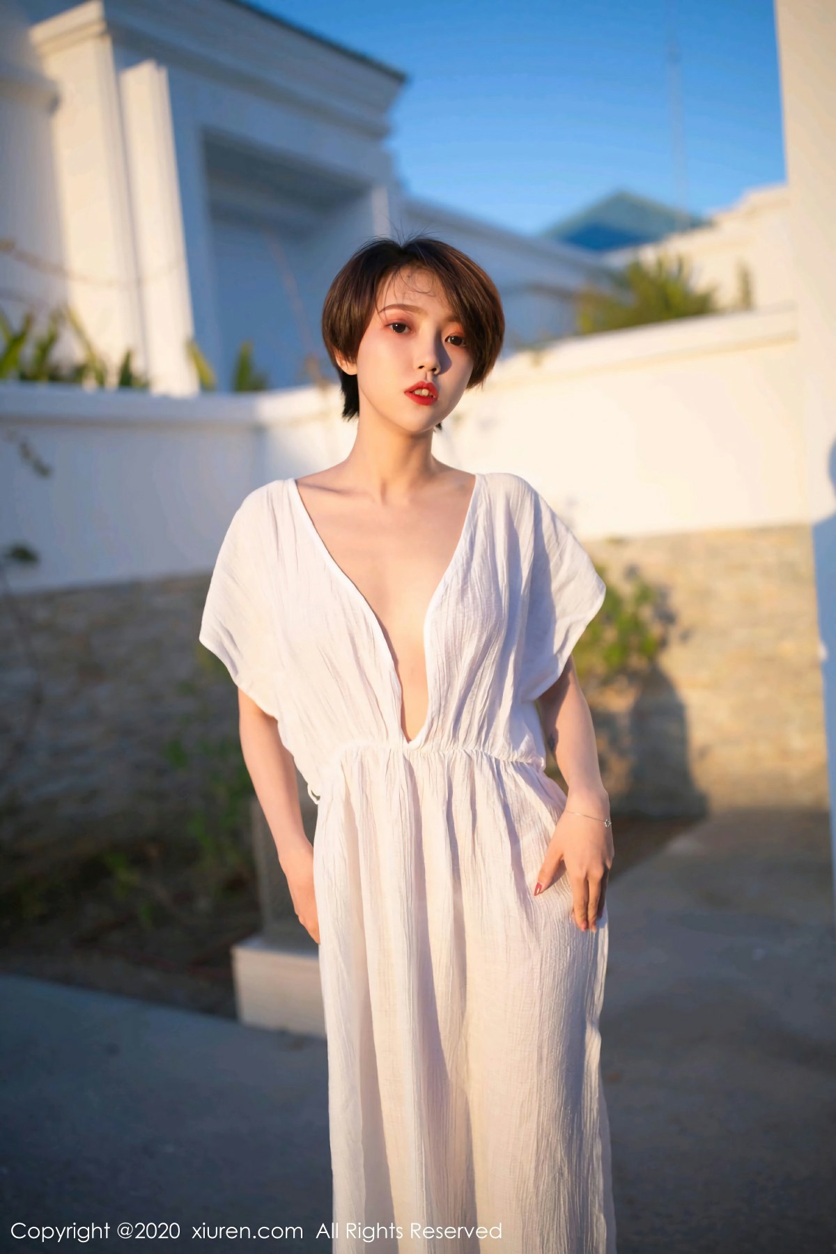[XiuRen秀人网] 2020.08.04 No.2405 冯木木LRIS [82+1P]-第2张图片-宅男套图吧