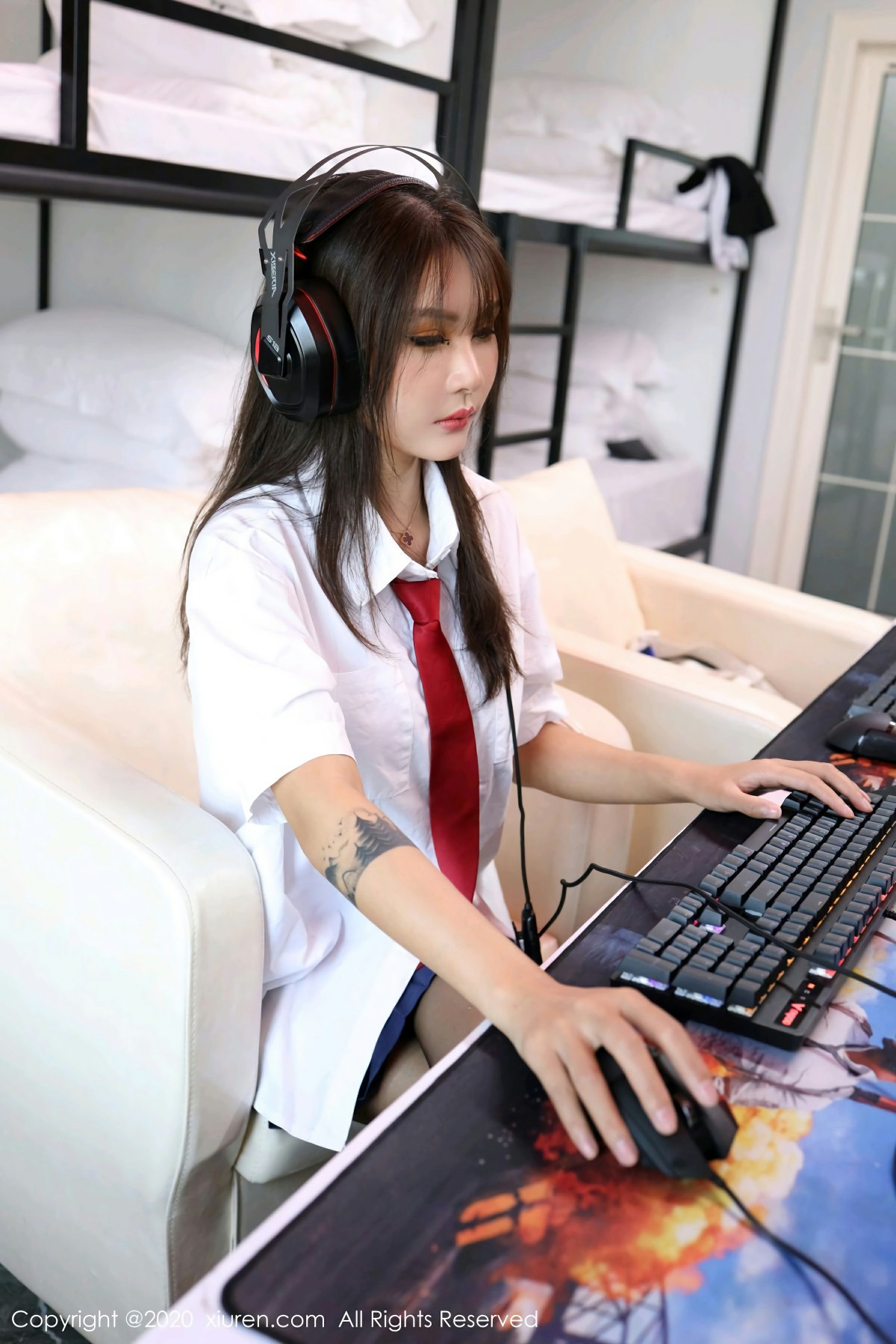 [XiuRen秀人网] 2020.08.19 No.2461 Emily顾奈奈 [90+1P]-第3张图片-宅男套图吧