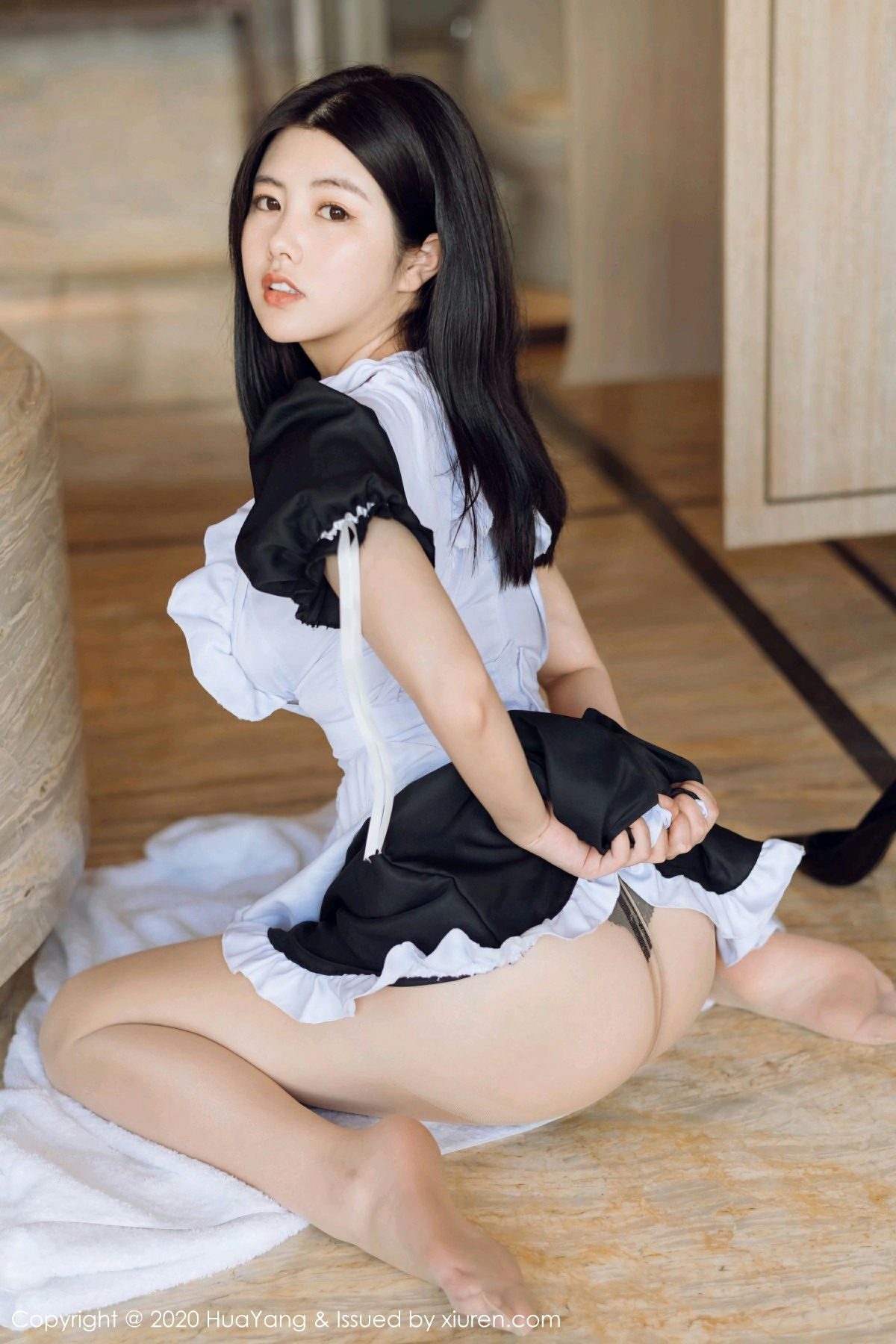 [HuaYang花漾写真] 2020.10.12 VOL.303 娜露Selena [55+1P]-第3张图片-宅男套图吧