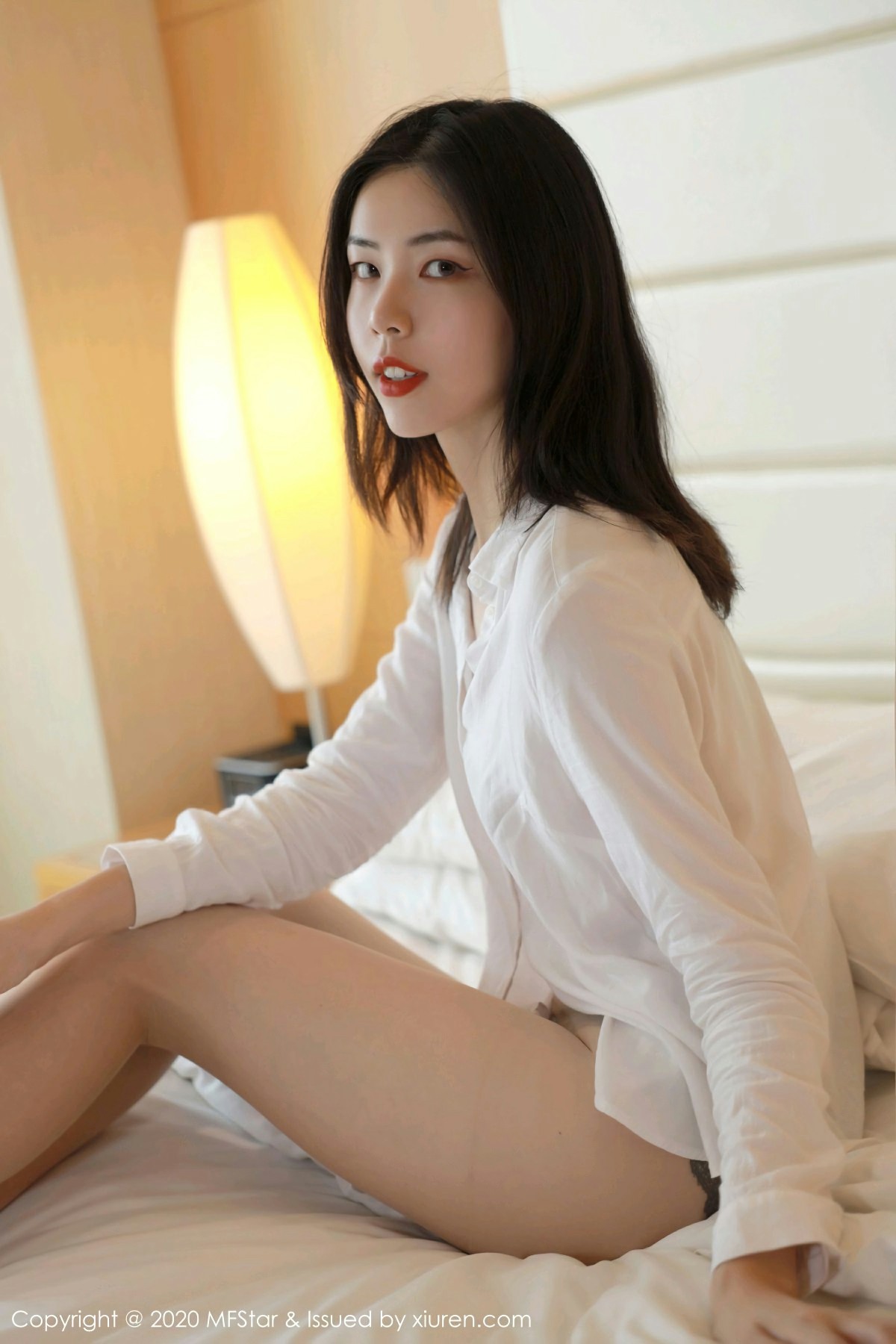 [MFStar模范学院] 2020.10.26 VOL.406 欧阳美萱MX [58+1P]-第4张图片-宅男套图吧