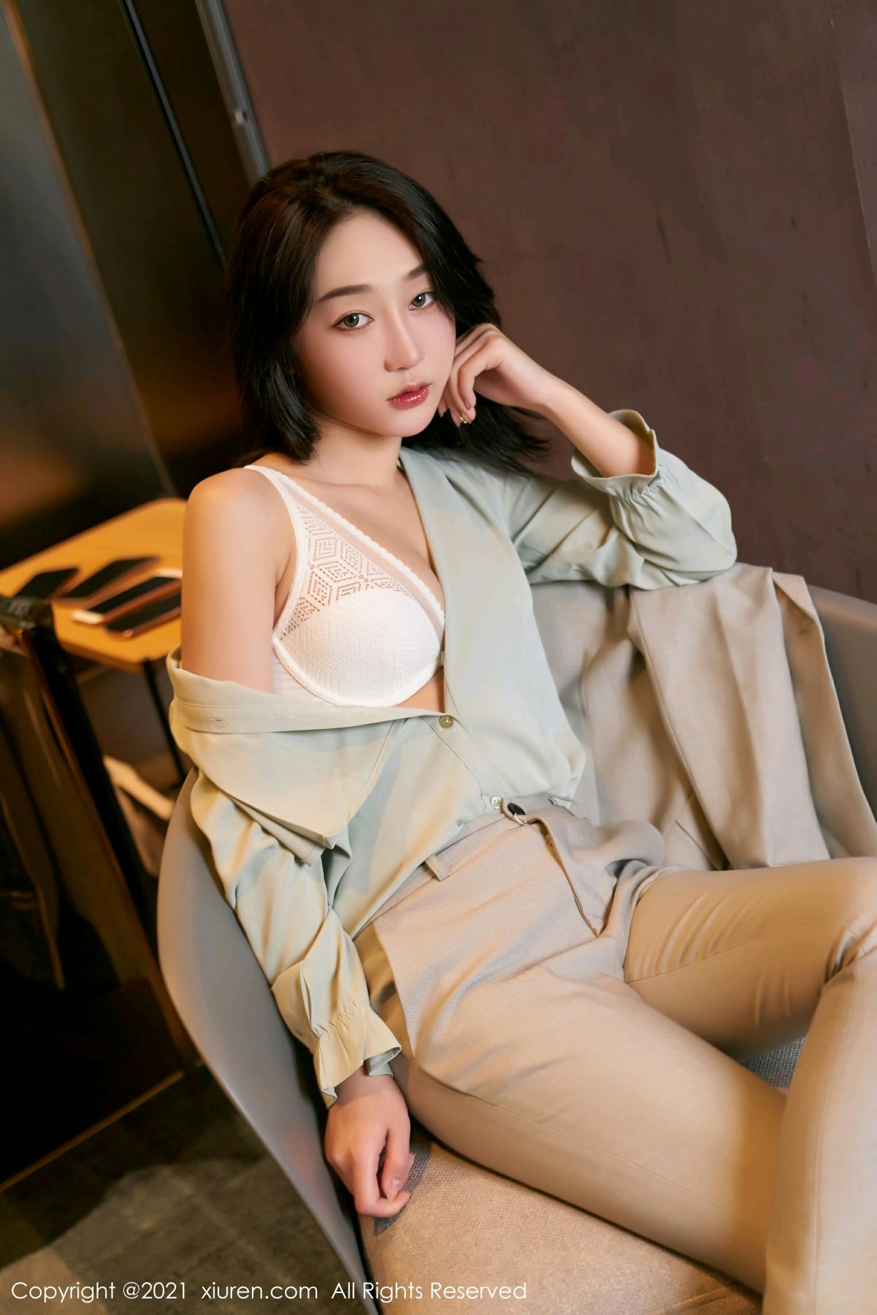 [XiuRen秀人网] 2021.01.15 No.3009 九月生__ [100+1P]-第3张图片-宅男套图吧