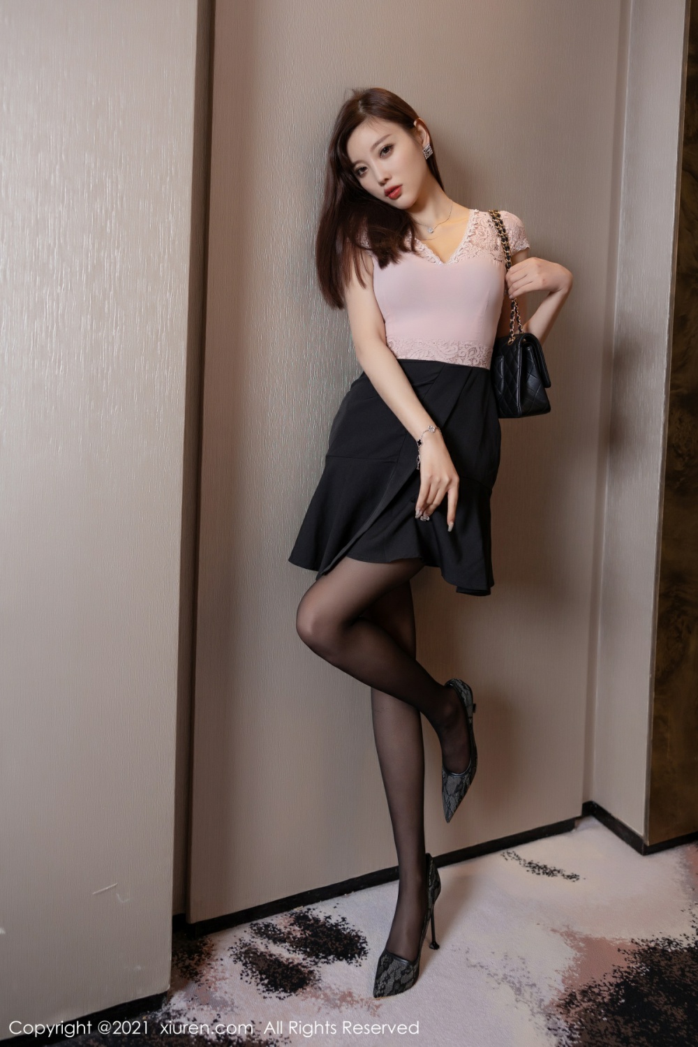 [XiuRen秀人网] 2021.04.13 No.3299 杨晨晨sugar [62+1P]-第3张图片-宅男套图吧
