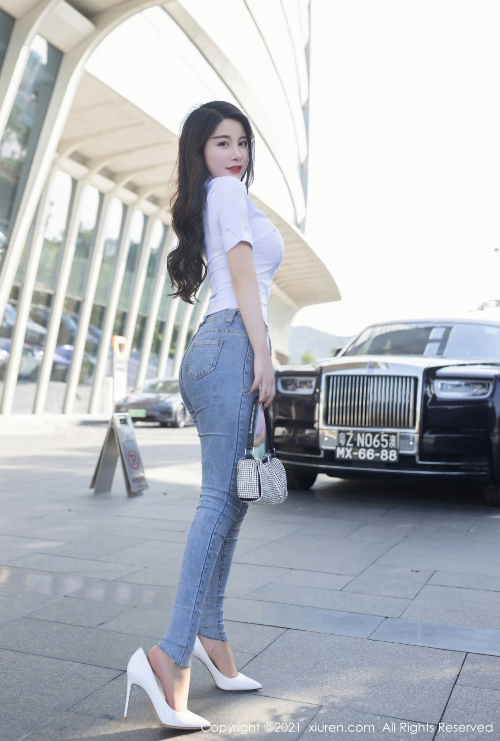 [XiuRen秀人网] 2021.06.03 No.3501 美七 Mia [70+1P]-第2张图片-宅男套图吧