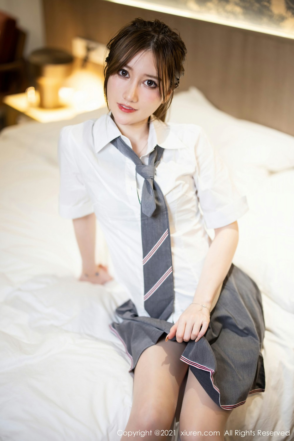 [XiuRen秀人网] 2021.09.01 No.3882 美桃酱 [52+1P]-第3张图片-宅男套图吧