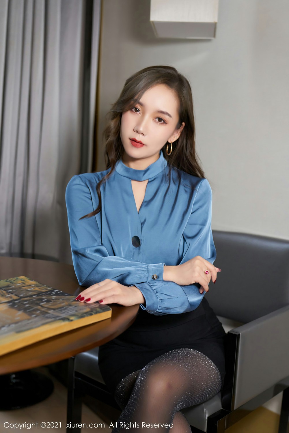 [XiuRen秀人网] 2021.09.16 No.3957 艾静香 [50+1P]-第2张图片-宅男套图吧