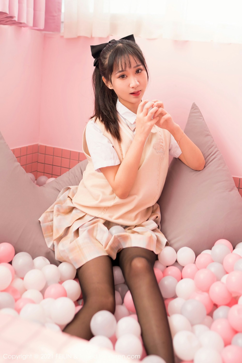 [FEILIN嗲囡囡] 2021.10.28 VOL.417 小果冻儿 [70+1P]-第4张图片-宅男套图吧