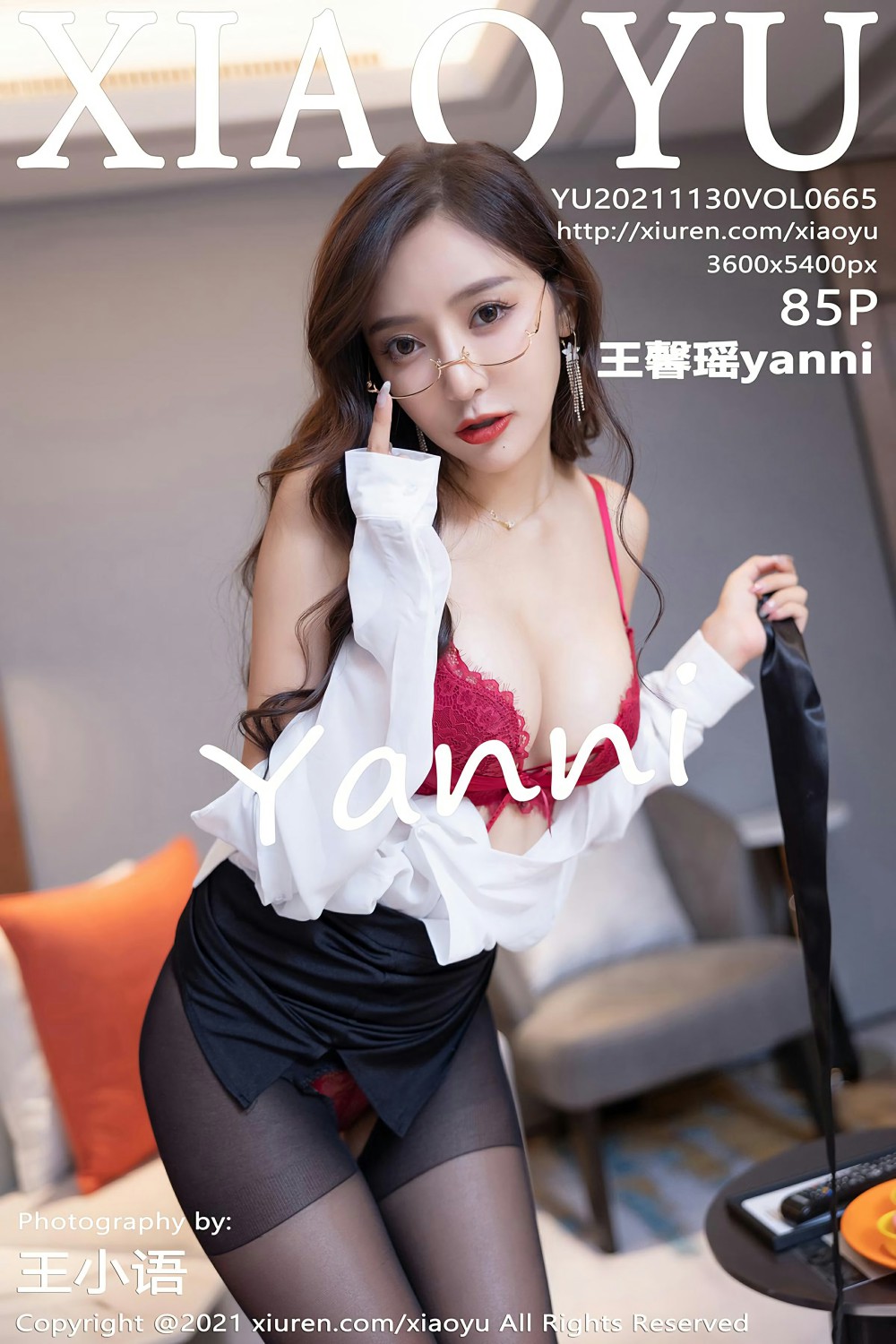 [XIAOYU语画界] 2021.11.30 VOL.665 王馨瑶yanni 职场OL [85+1P]