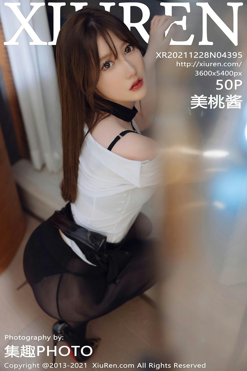 [XiuRen秀人网] 2021.12.28 No.4395 美桃酱 黑色皮裙 [50+1P]-第1张图片-宅男套图吧