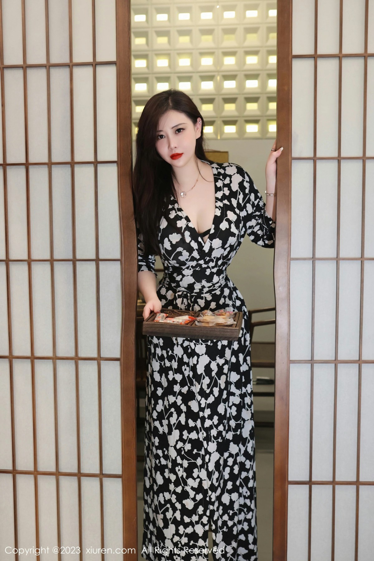 [XiuRen秀人网] 2023.10.23 No.7548 王婉悠Queen [72+1P]-第6张图片-宅男套图吧