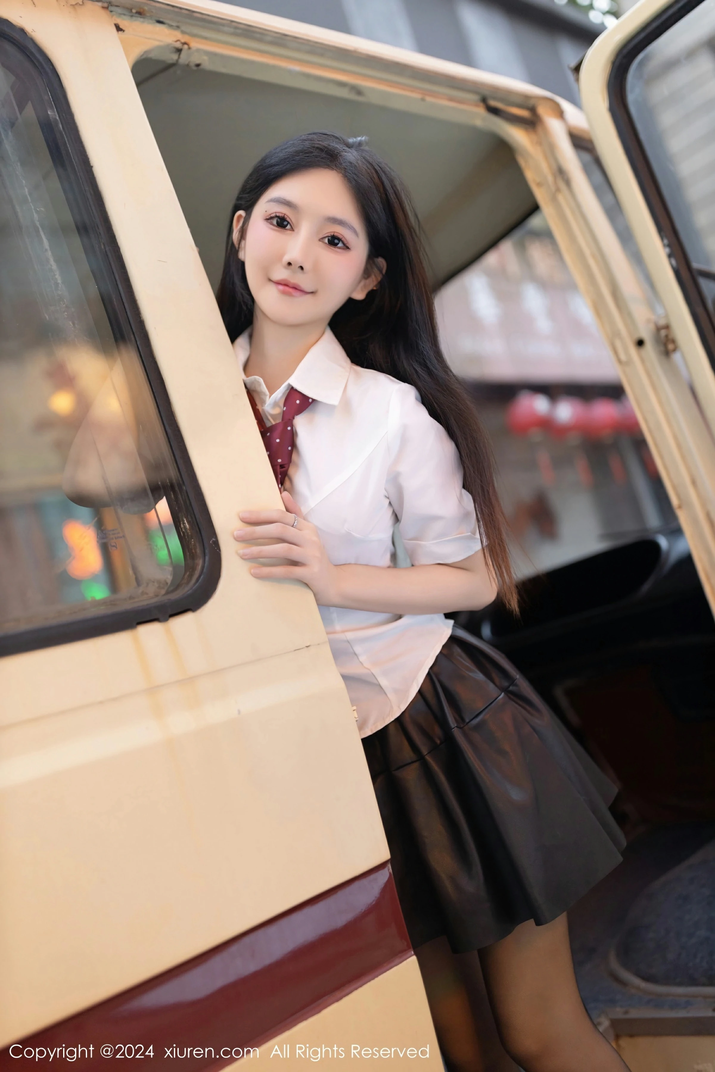 [XiuRen秀人网] 2024.01.12 No.7957 幼幼 [78+1P]-第3张图片-宅男套图吧