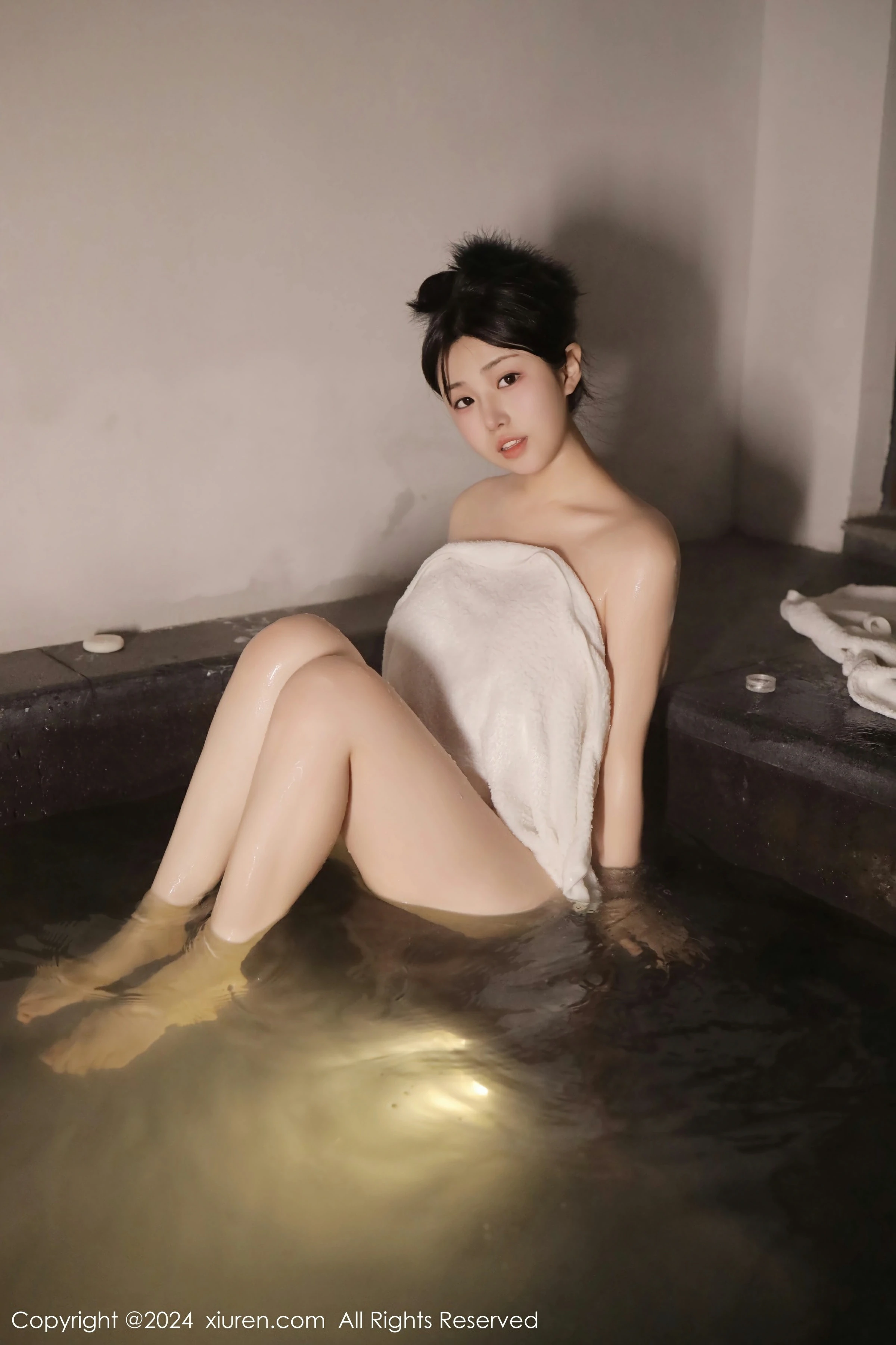 [XiuRen秀人网] 2024.01.18 No.7977 陈小花 [58+1P]-第4张图片-宅男套图吧