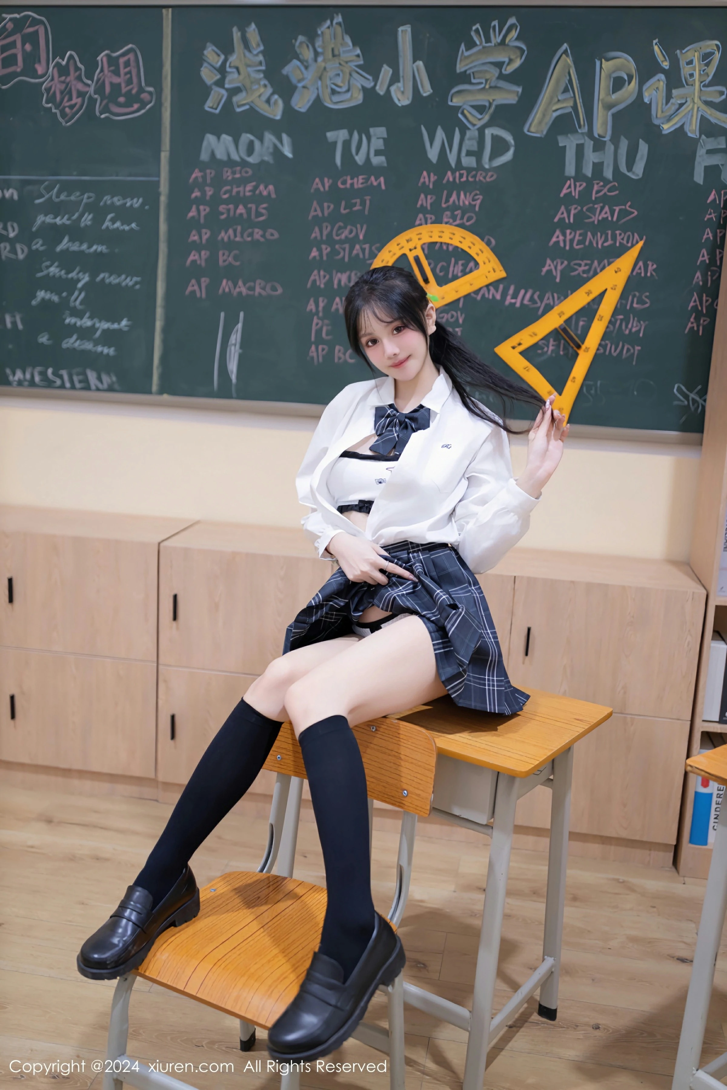 [XiuRen秀人网] 2024.02.02 No.8058 幼幼 [80+1P]-第4张图片-宅男套图吧