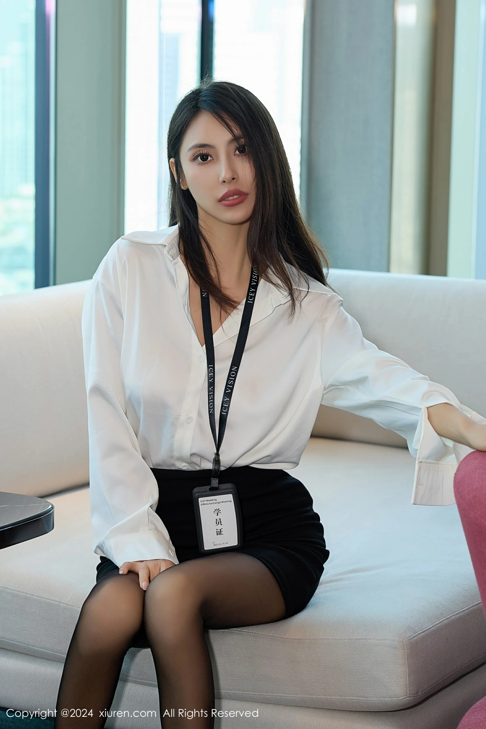 [XiuRen秀人网] 2024.02.29 No.8155 lingyu69 [72+1P]-第3张图片-宅男套图吧