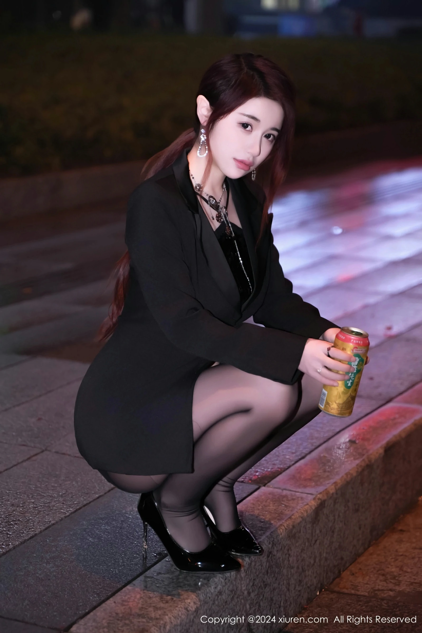 [XiuRen秀人网] 2024.03.08 No.8199 美七 Mia [69+1P]-第2张图片-宅男套图吧