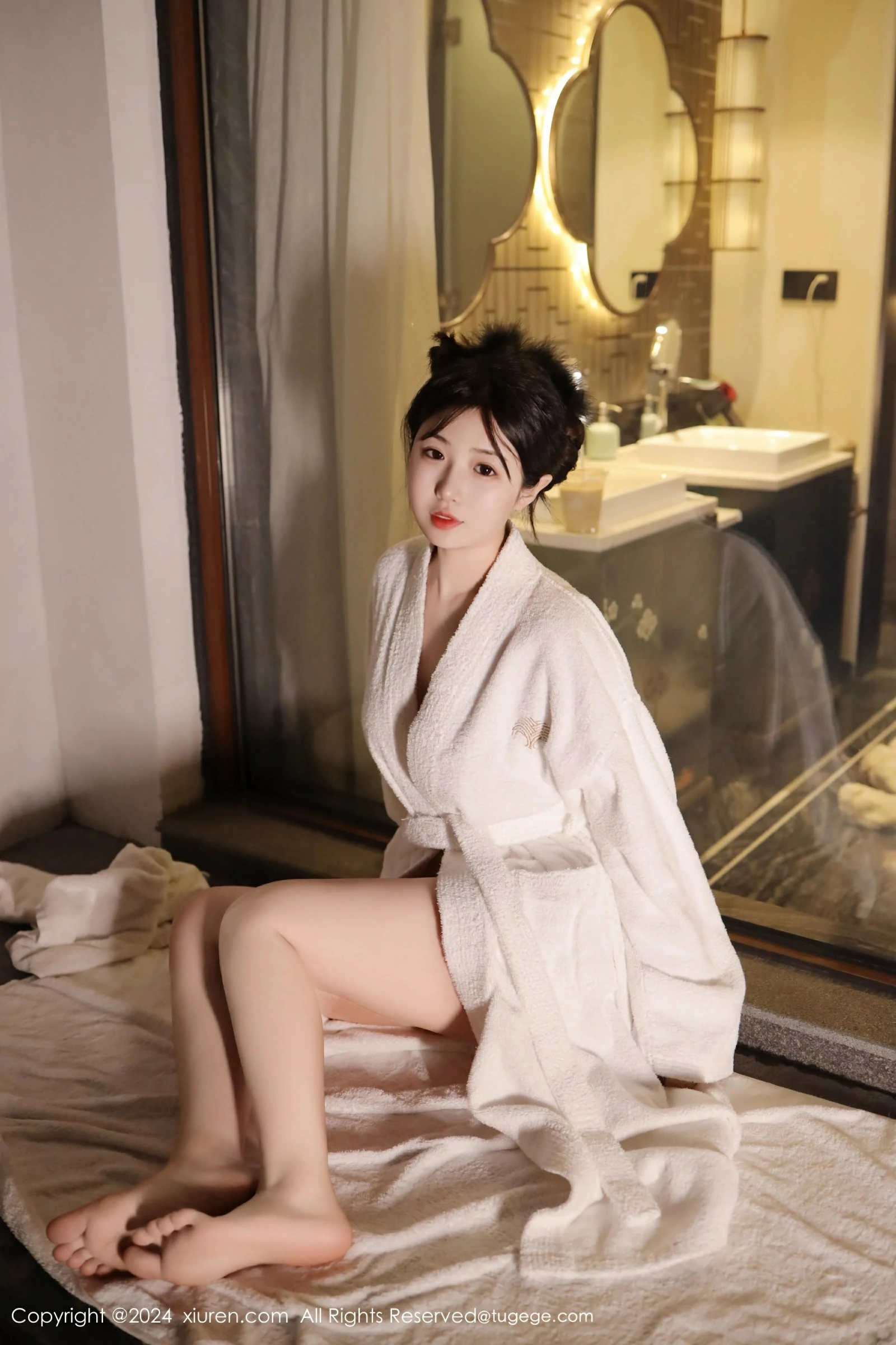 [XiuRen秀人网] 2024.03.20 No.8263 陈小花 [58+1P]-第2张图片-宅男套图吧
