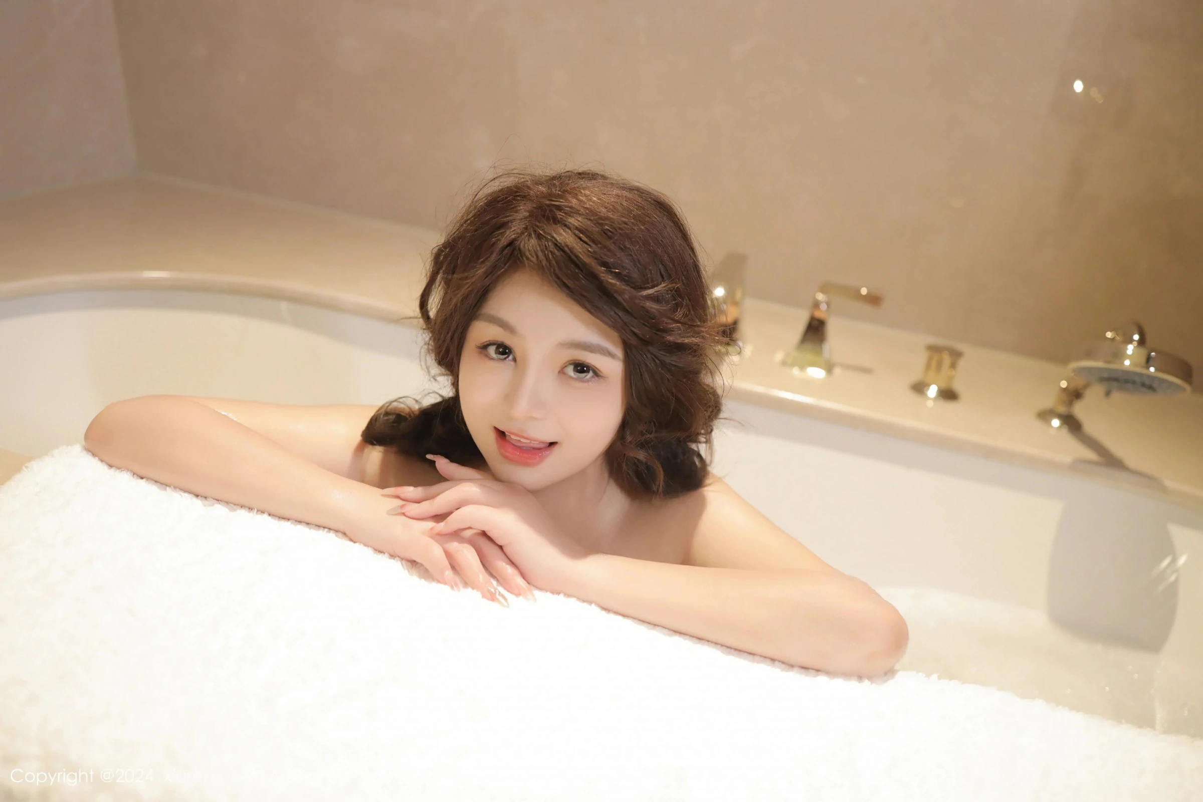 [XiuRen秀人网] 2024.04.01 No.8323 沈思怡 [54+1P]-第4张图片-宅男套图吧
