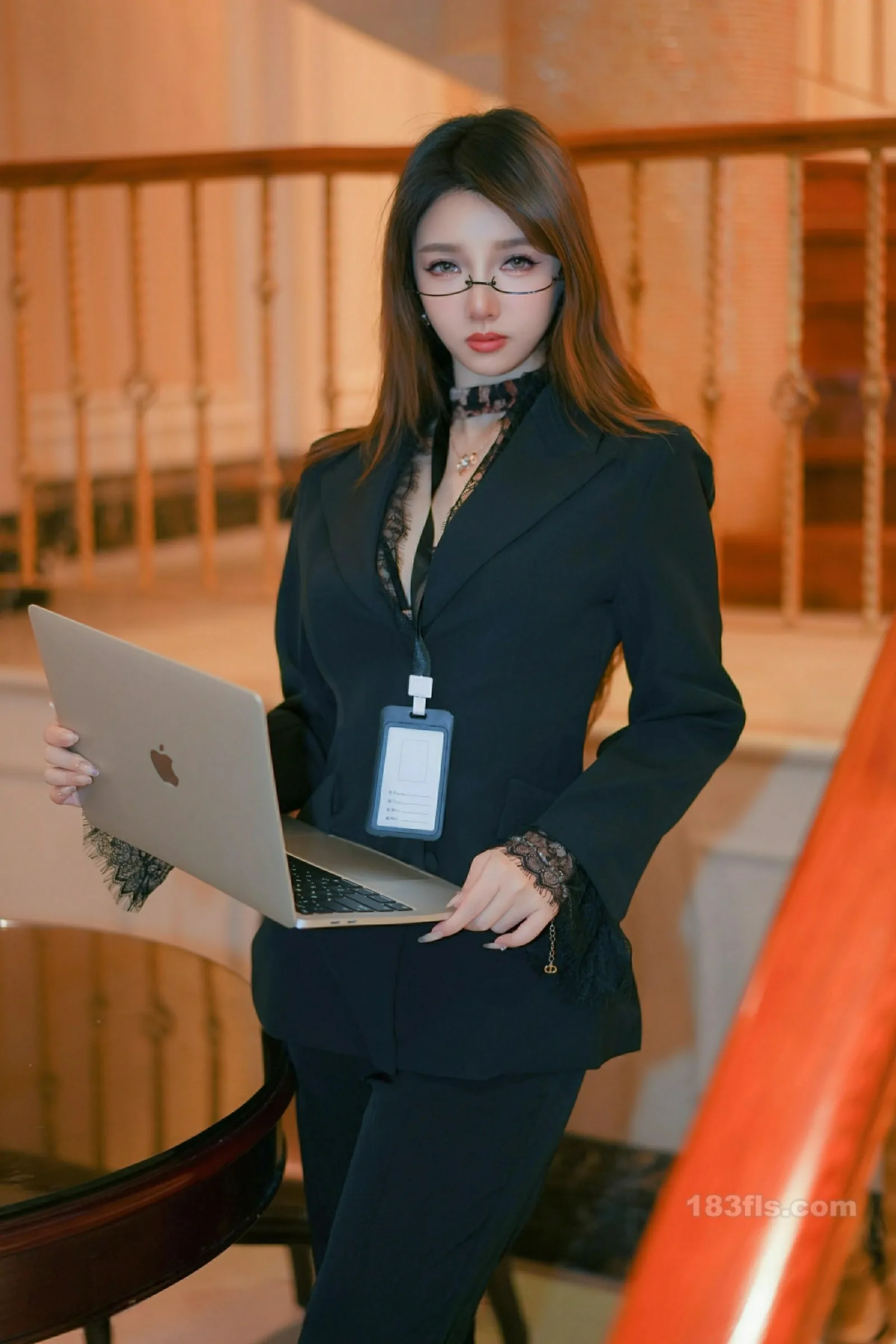 [XIUREN秀人网] 2025.11.19 No.11007 Twins-夭夭-第2张图片-宅男套图吧