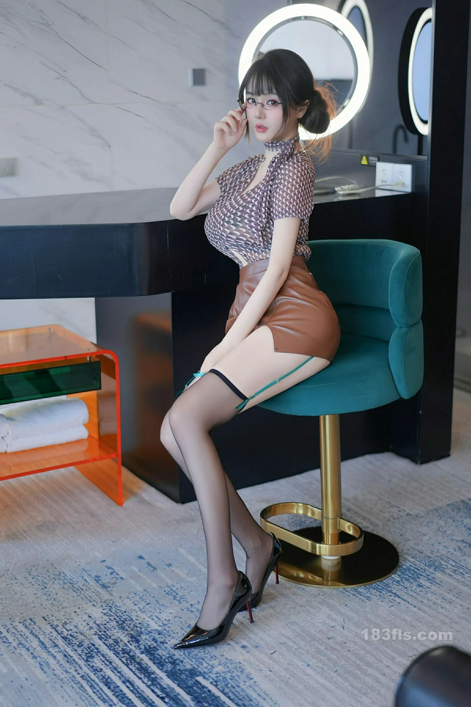 [XiuRen秀人网] 2026.01.23 No.11268 沈南汐RuRu-第4张图片-宅男套图吧