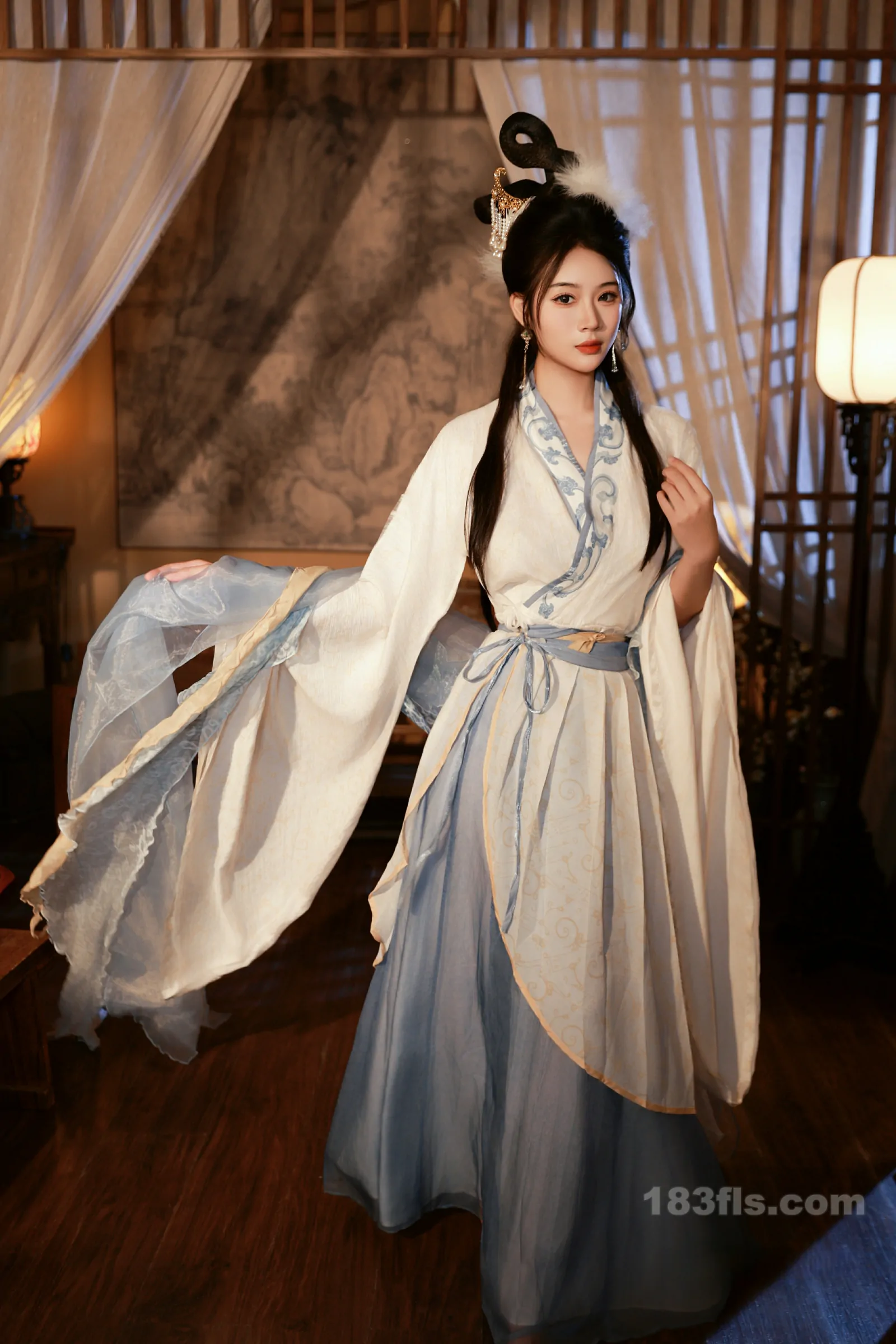 xiuren秀人网福利南乔大尺度私拍写真古装血滴子-第3张图片-宅男套图吧 xiuren秀人网福利南乔大尺度私拍写真古装血滴子-第3张图片-宅男套图吧