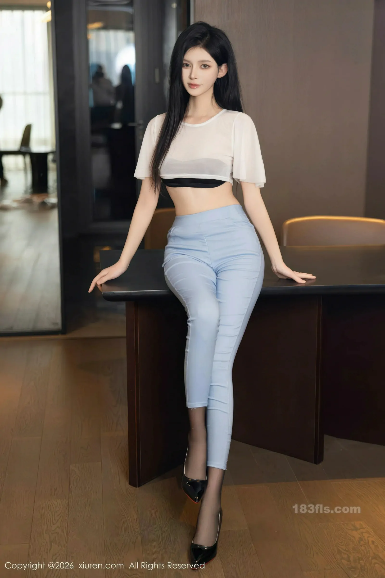 [XiuRen秀人网] 2026.02.04 No.11318 沈如斯-第2张图片-宅男套图吧