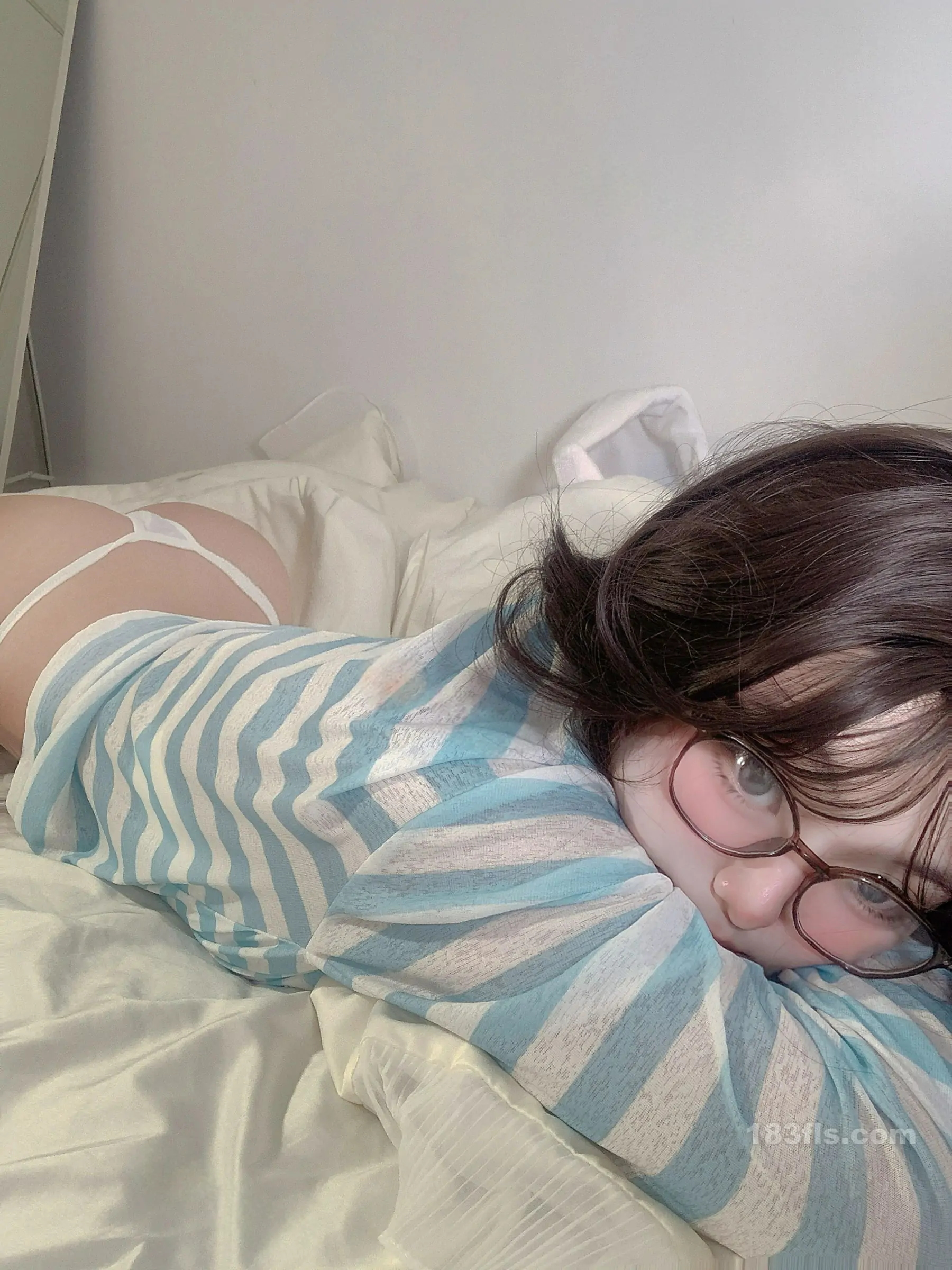 真宝 – 居家女友-第4张图片-宅男套图吧