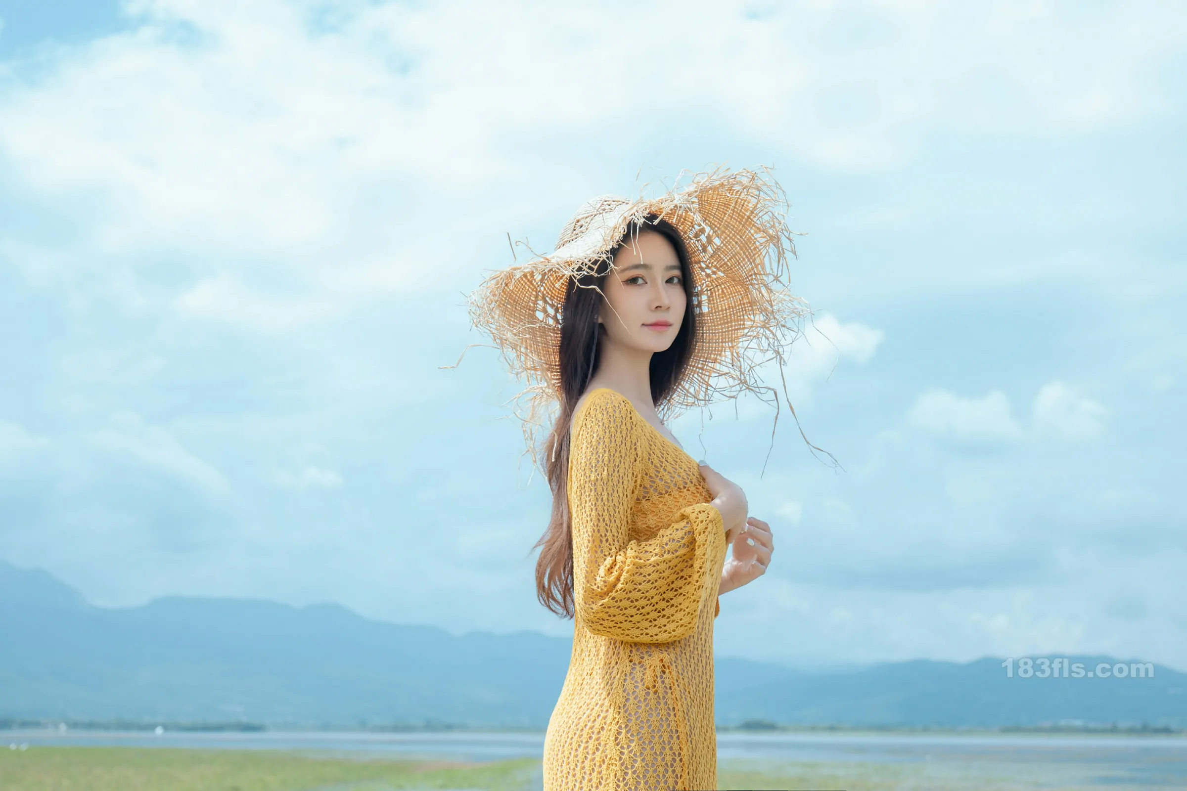 年年Nnian - 夏麓-第3张图片-宅男套图吧